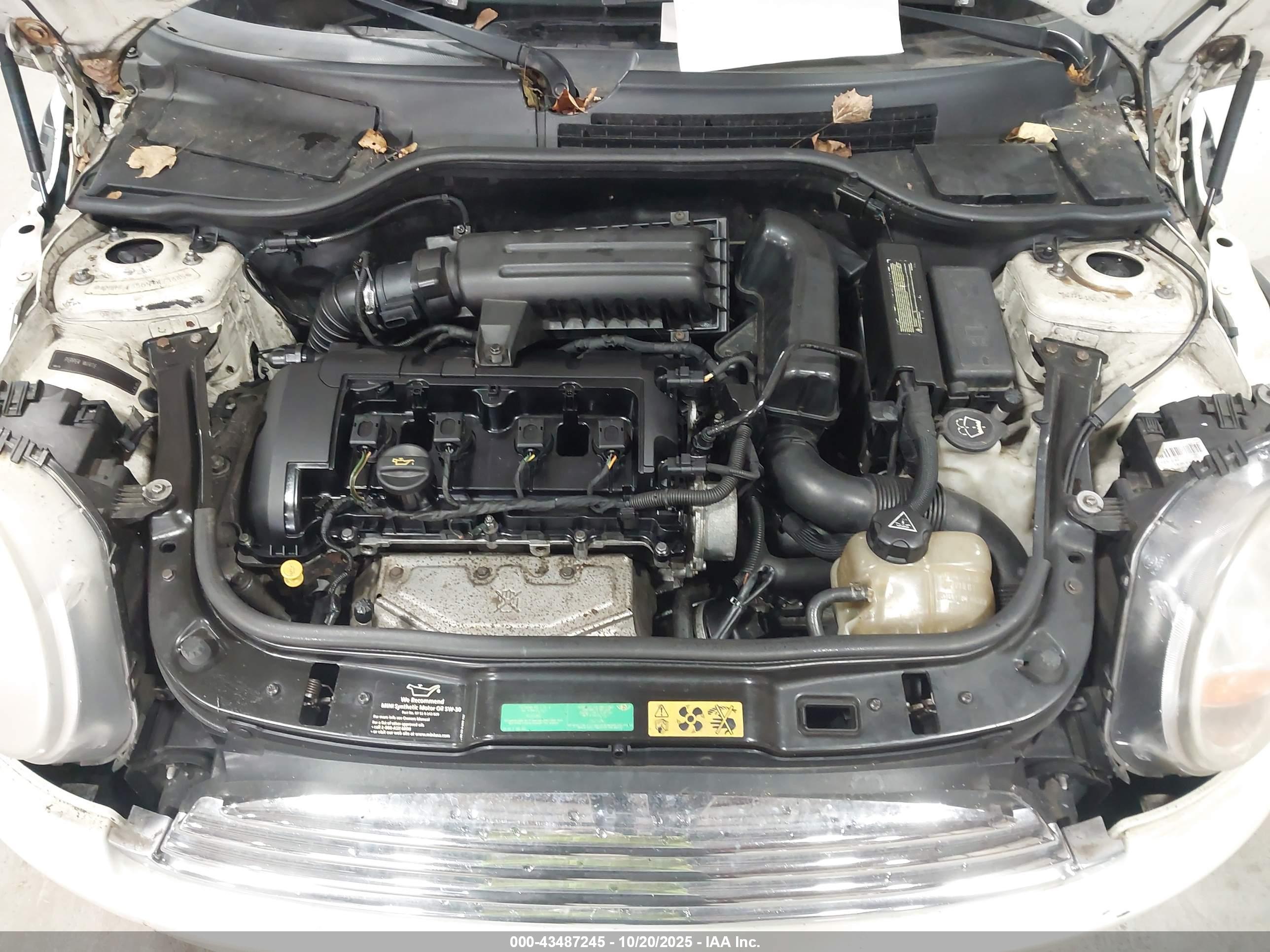 MINI COOPER image 10