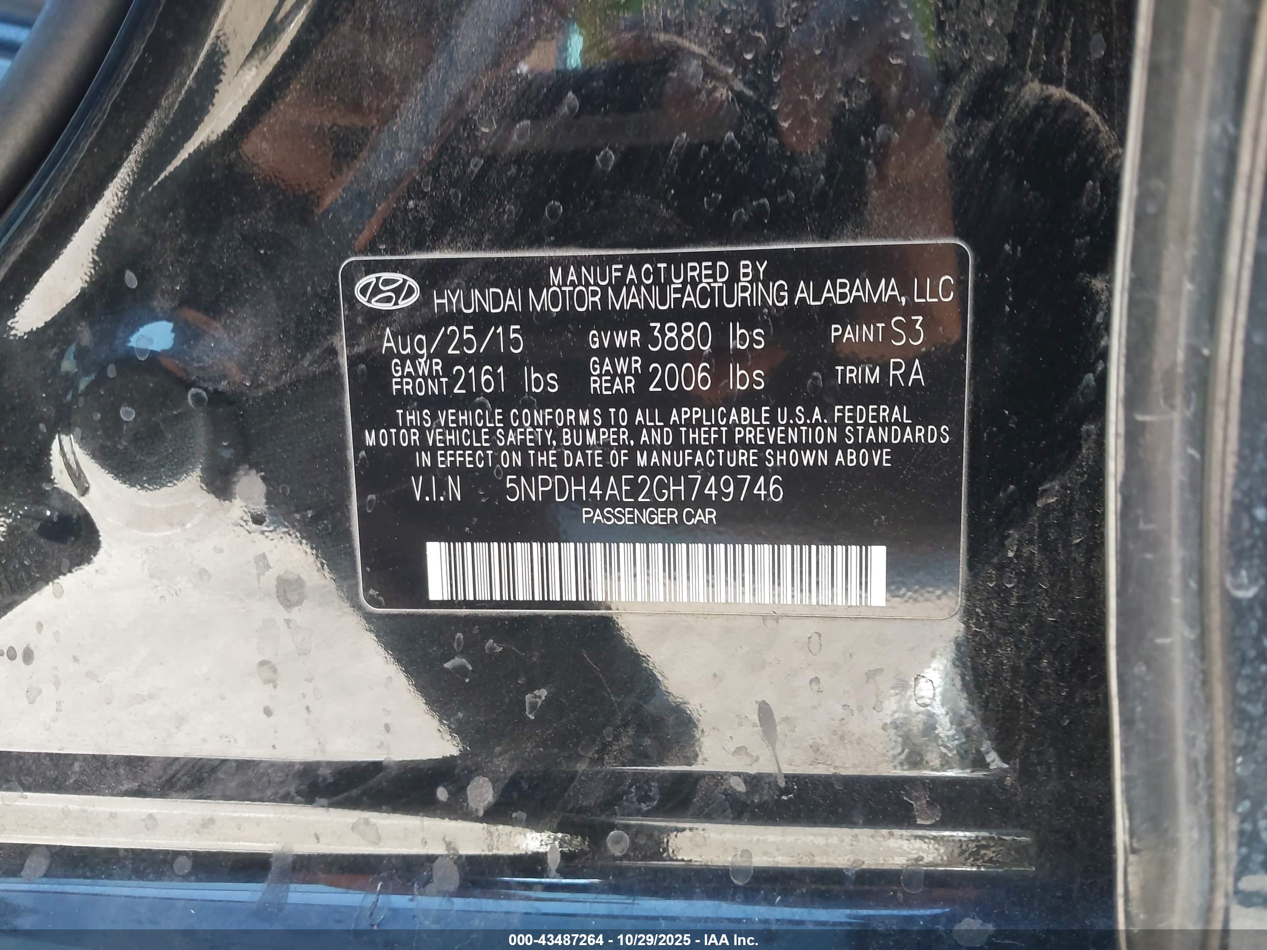 HYUNDAI ELANTRA image 9