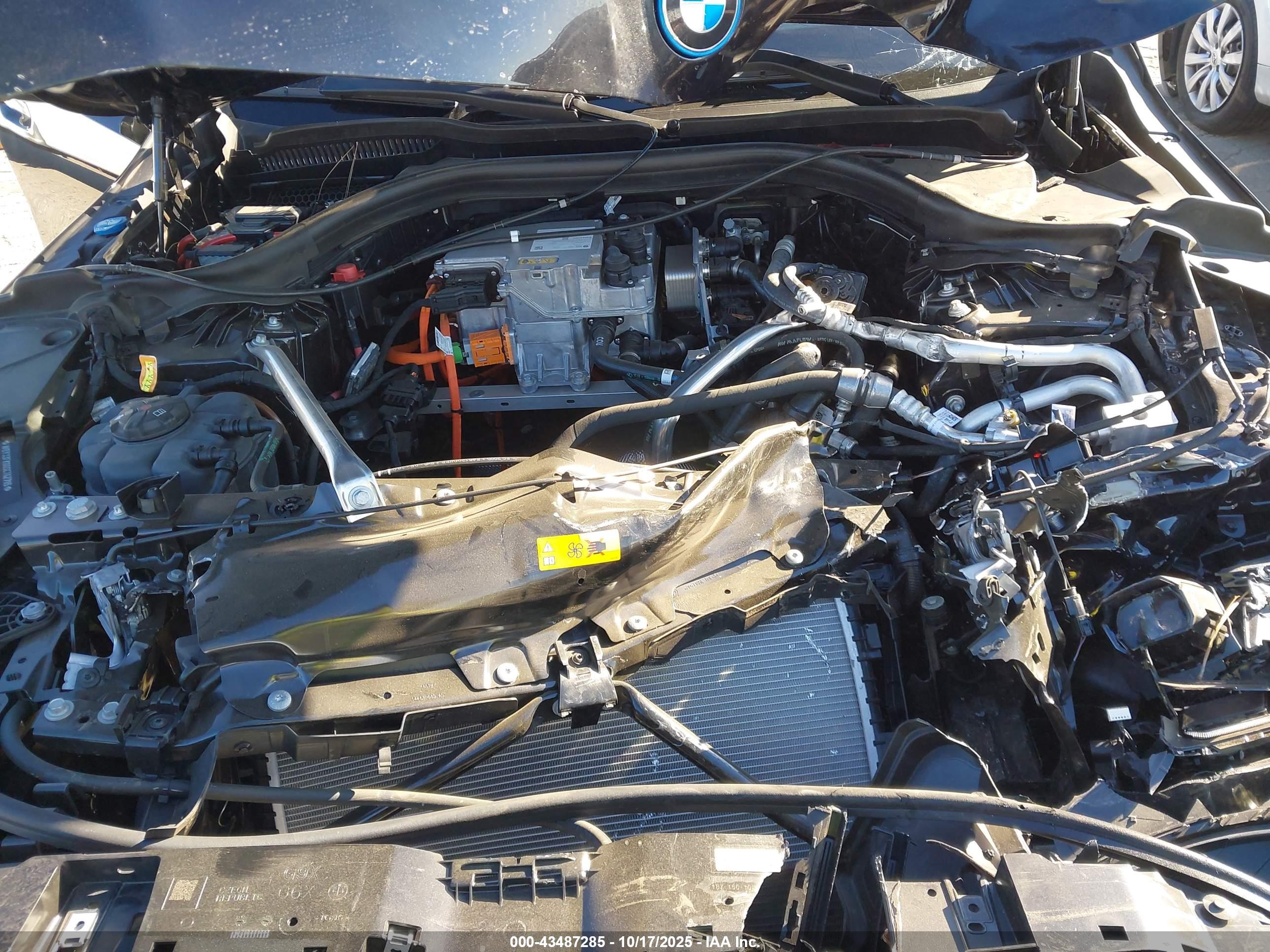BMW I5 image 10