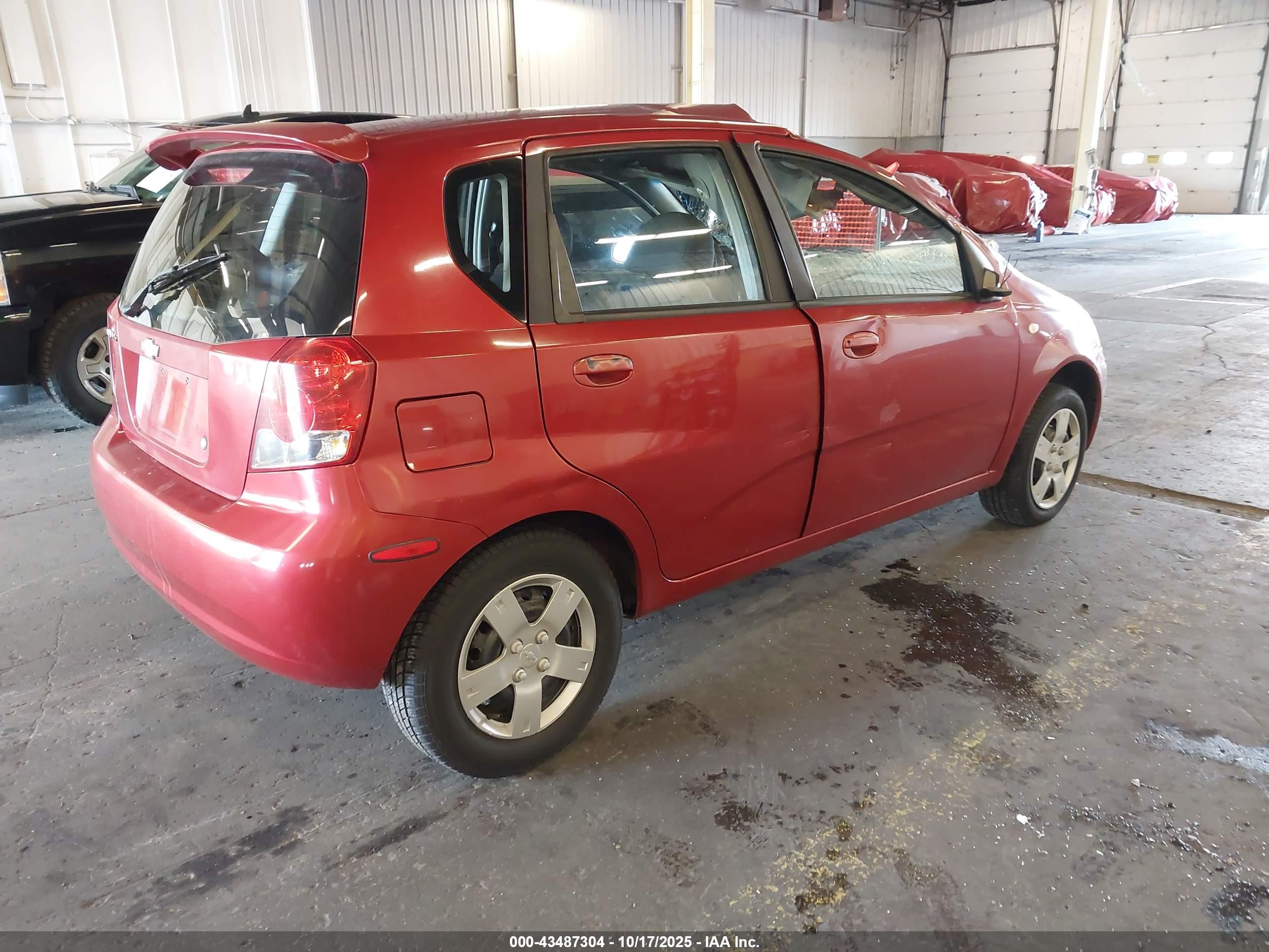 CHEVROLET AVEO image 4