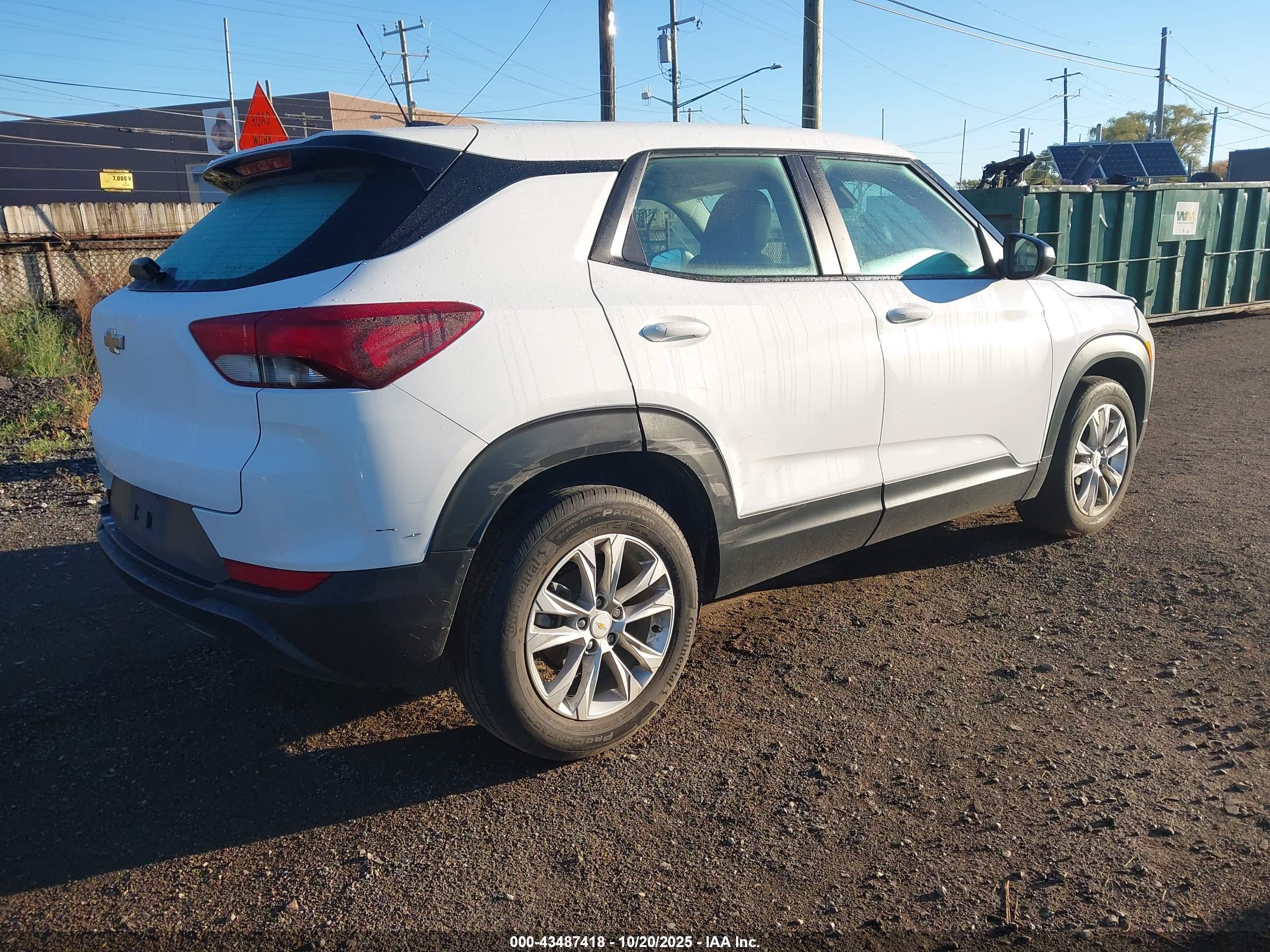 CHEVROLET TRAILBLAZER image 4