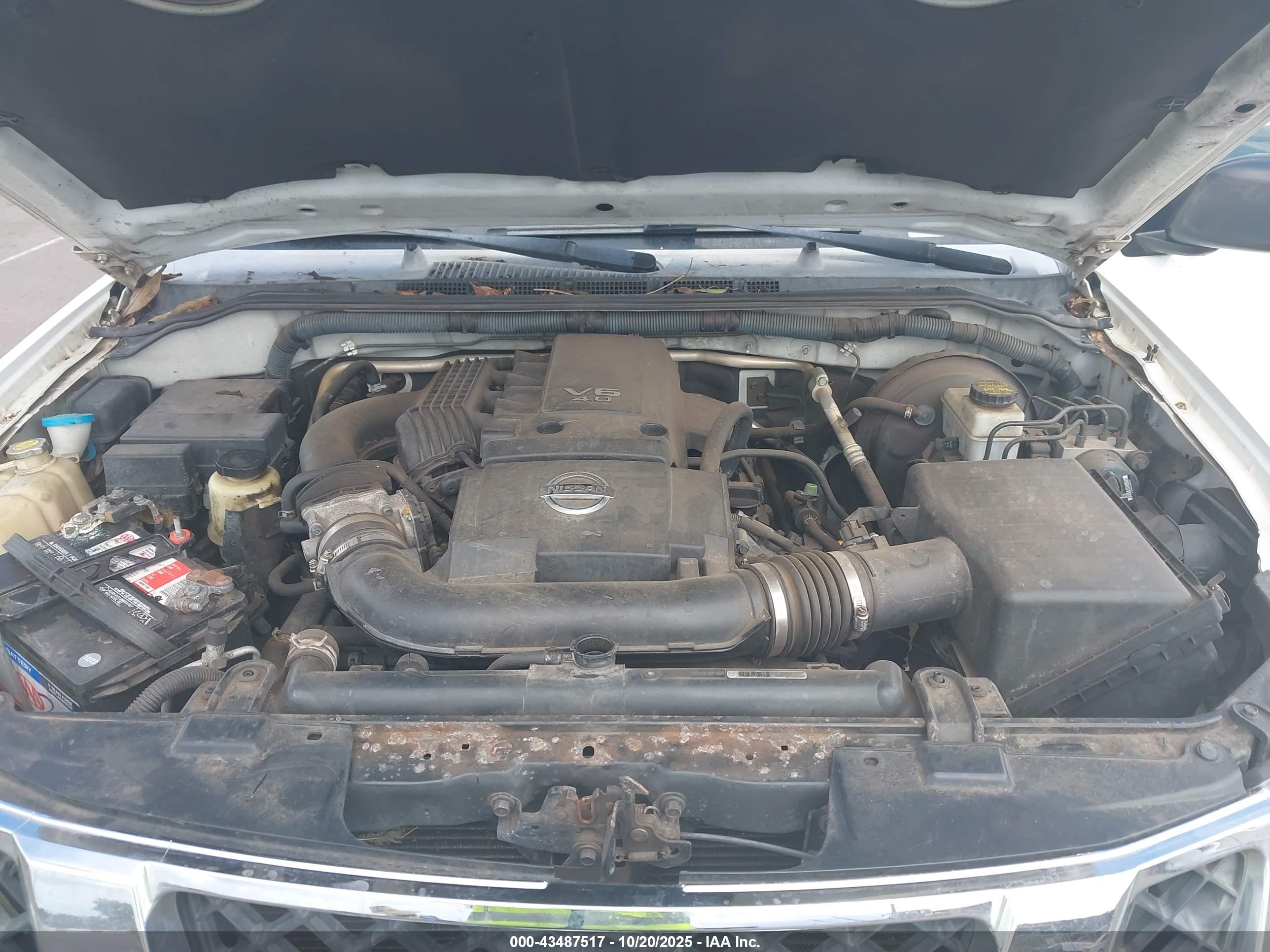NISSAN PATHFINDER image 10