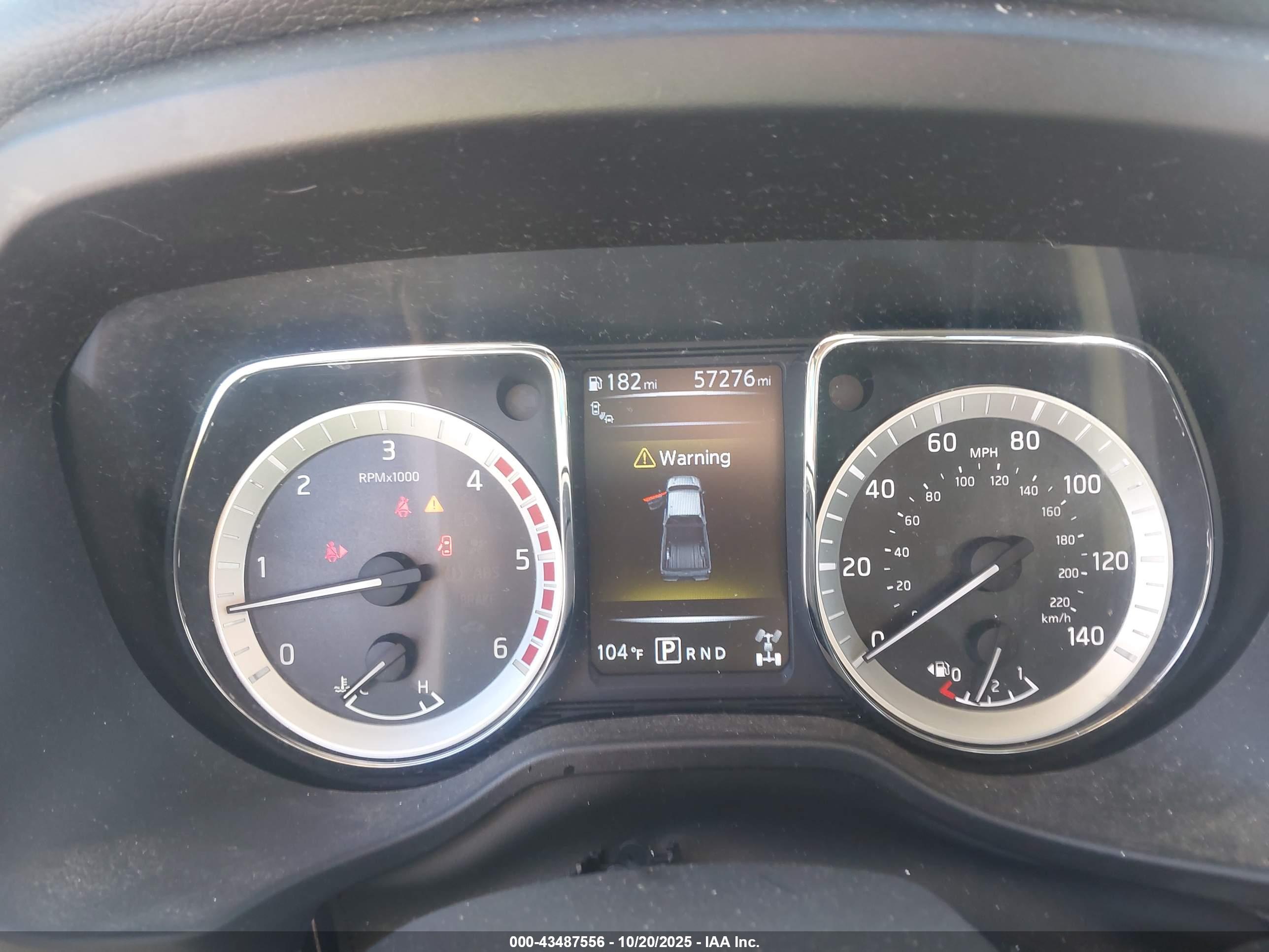 NISSAN TITAN image 7