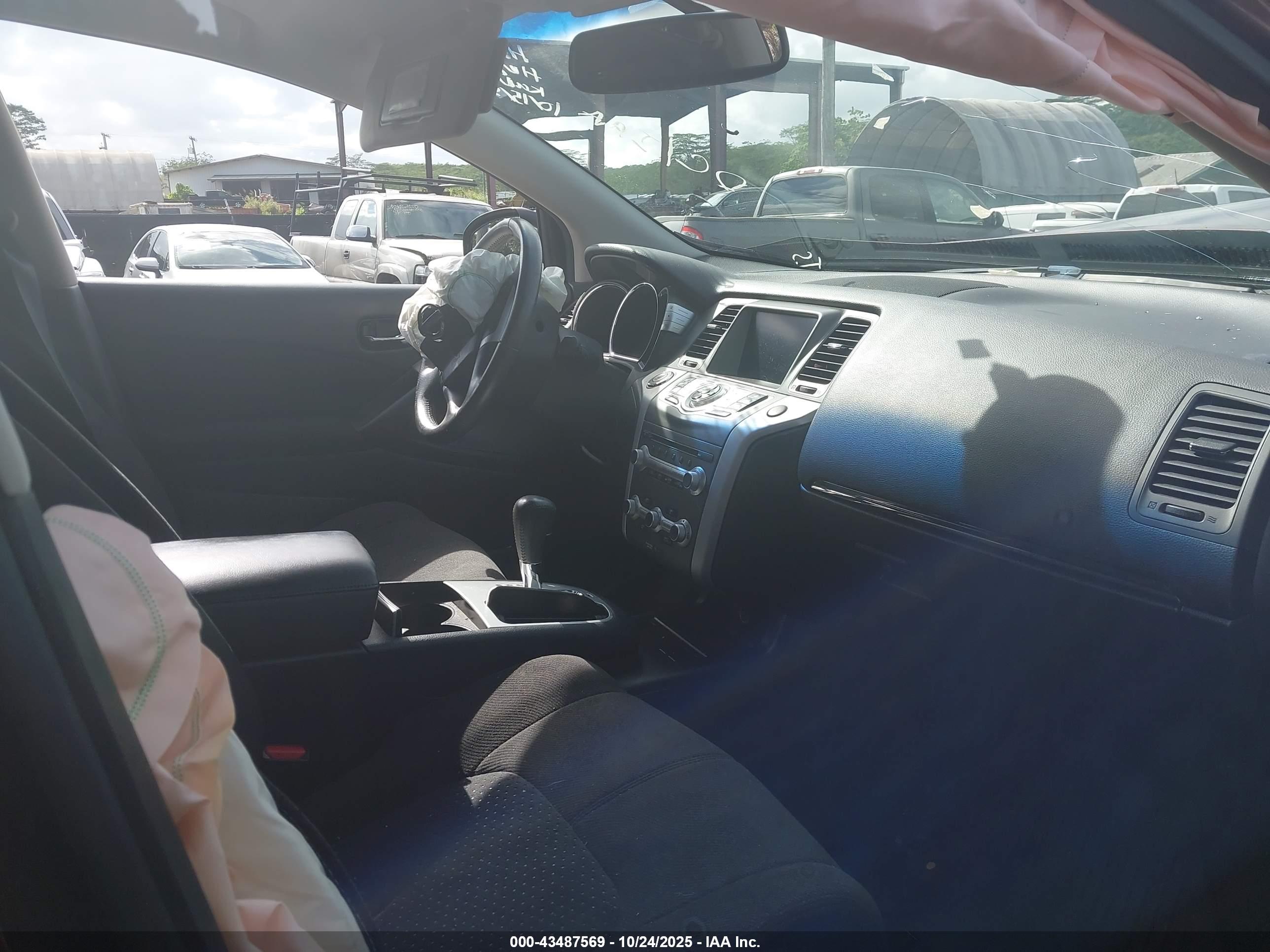 NISSAN MURANO image 5