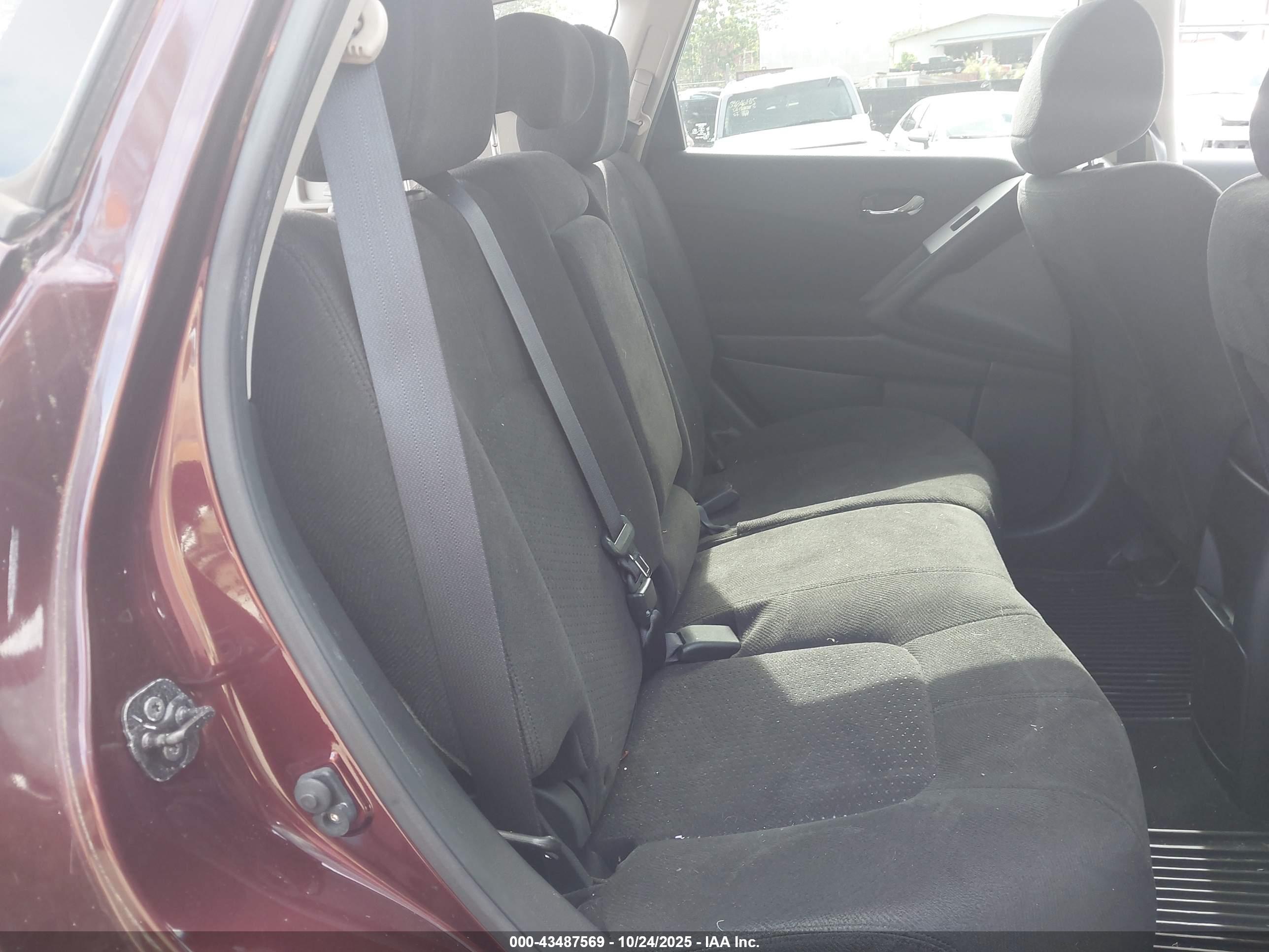 NISSAN MURANO image 8