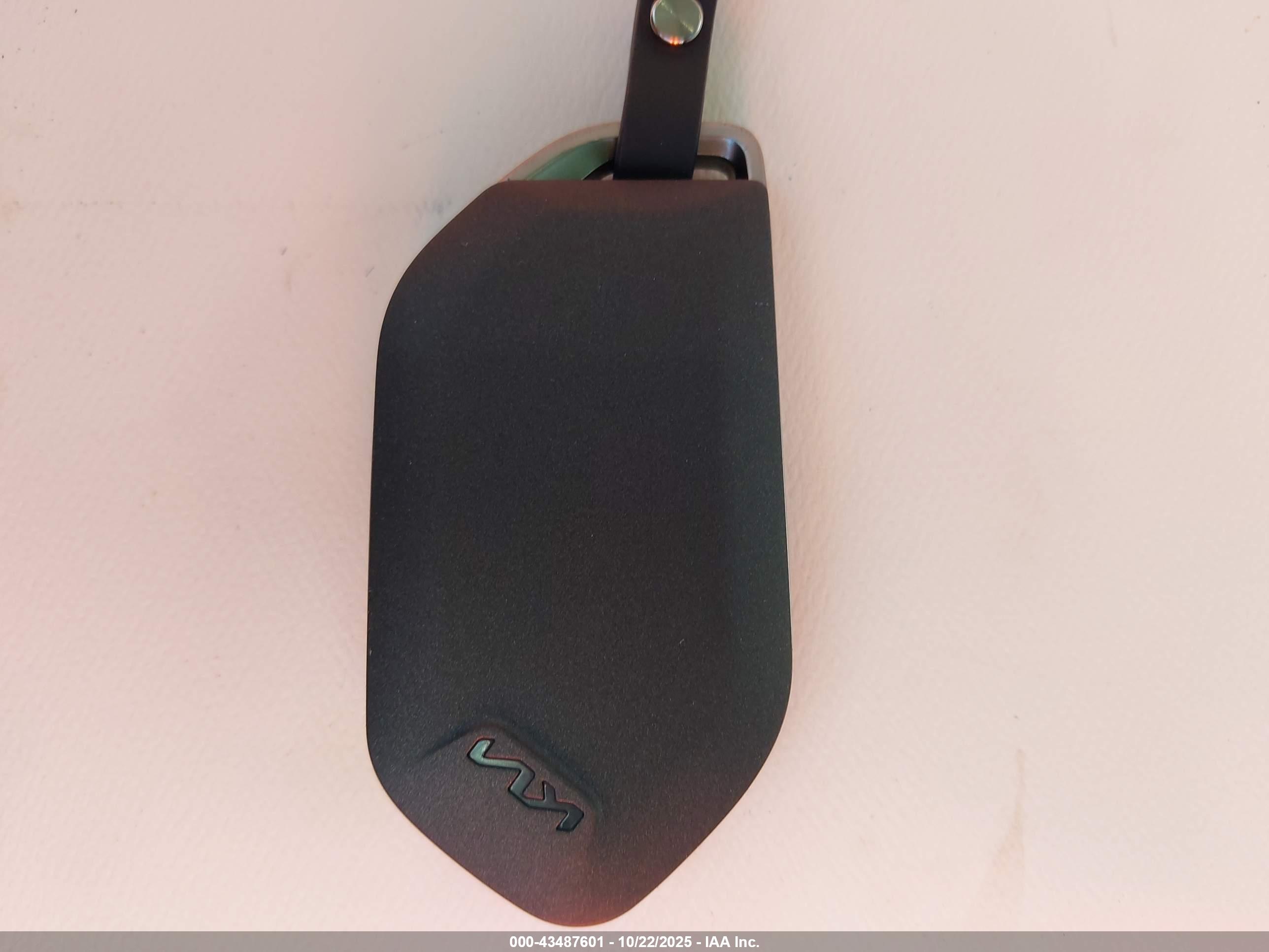 KIA K4 image 11