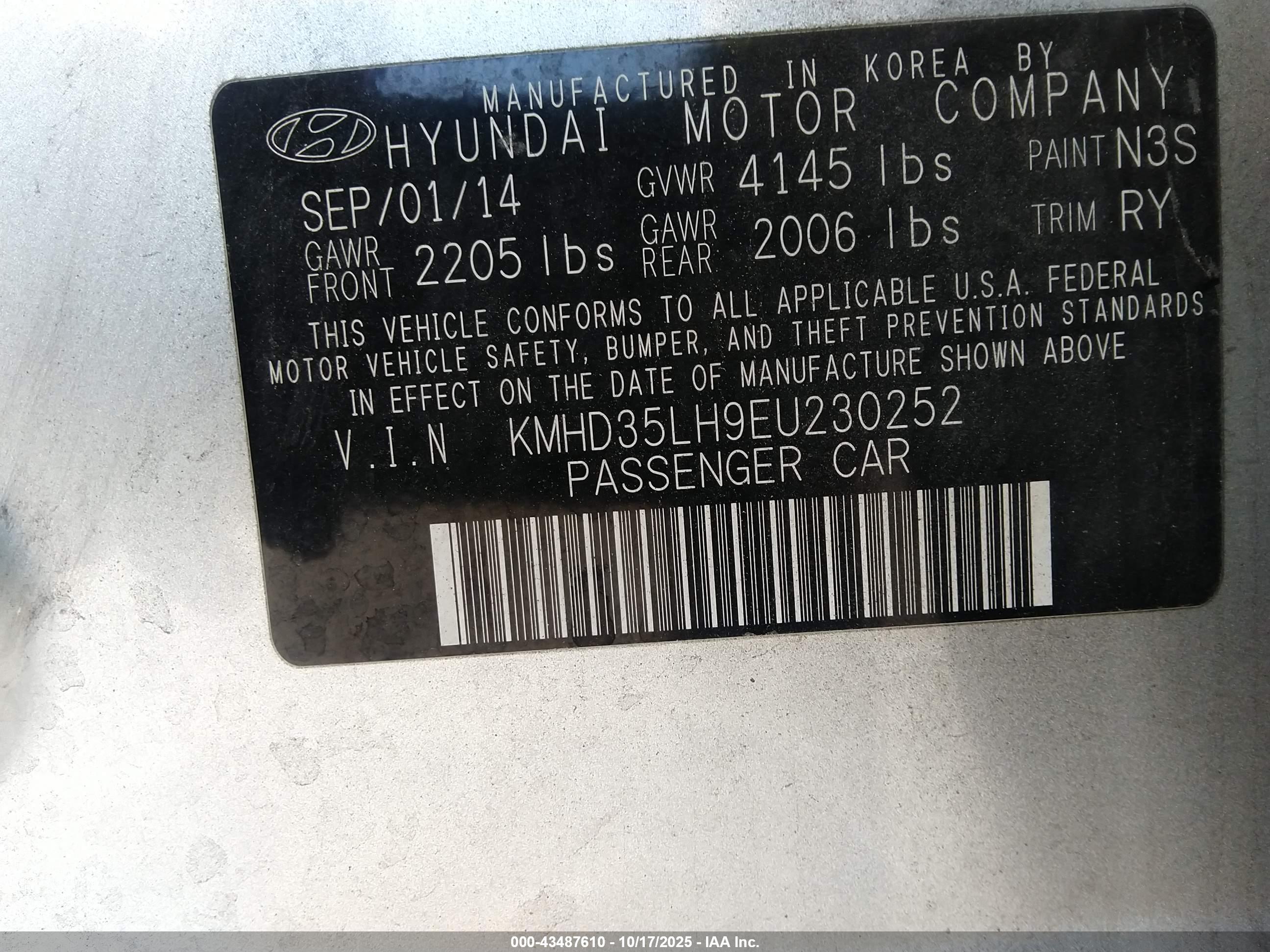 HYUNDAI ELANTRA image 9