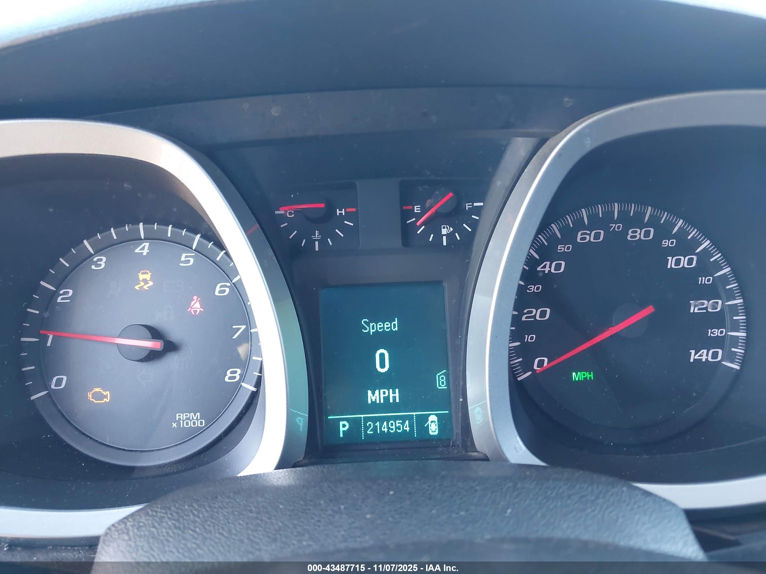 CHEVROLET EQUINOX image 7