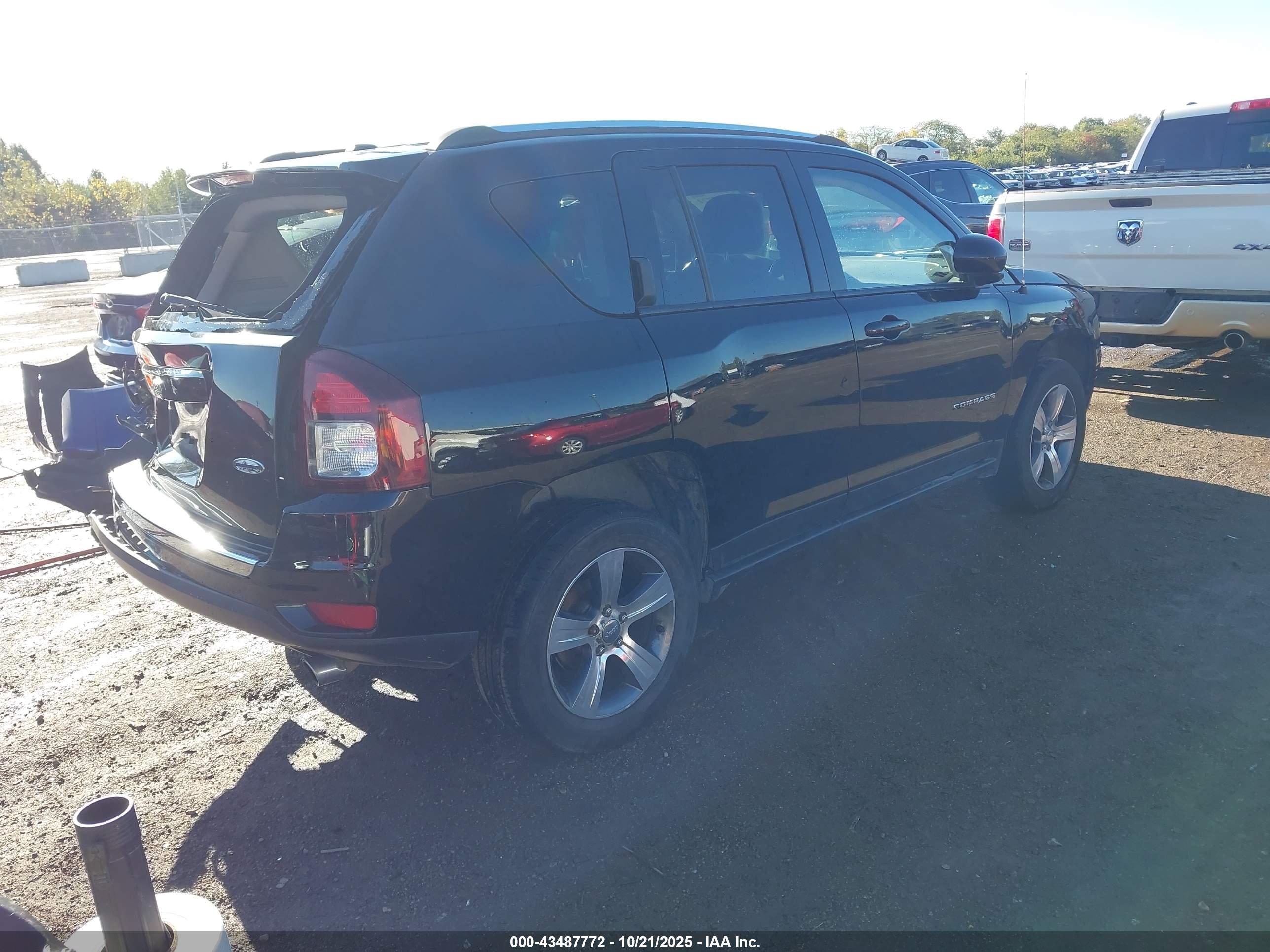 JEEP COMPASS image 4