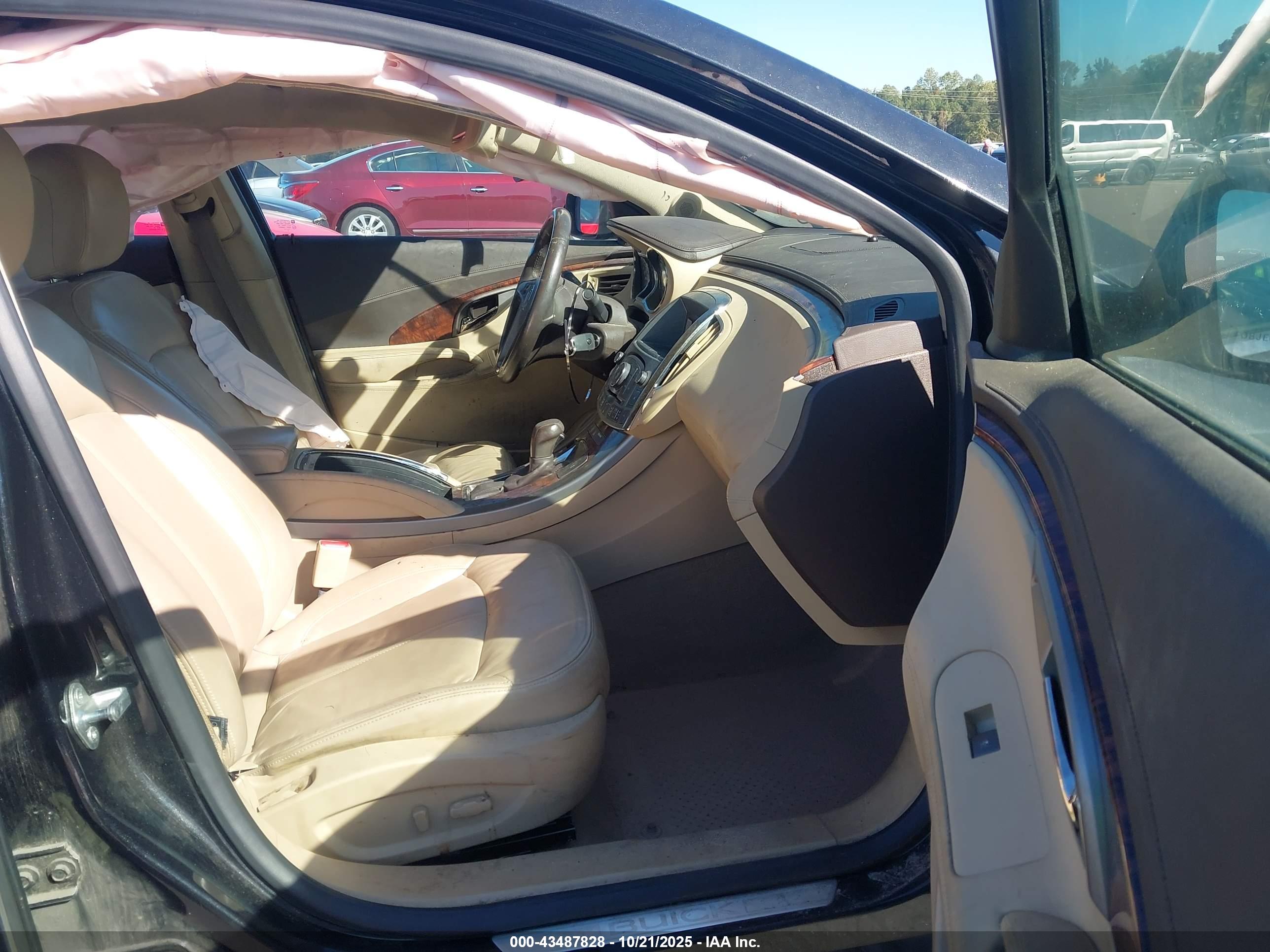 BUICK LACROSSE image 5