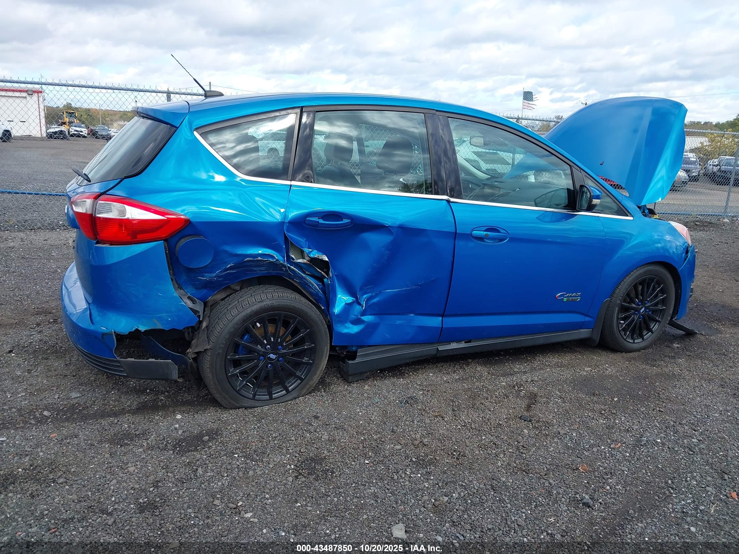 FORD C-MAX image 6