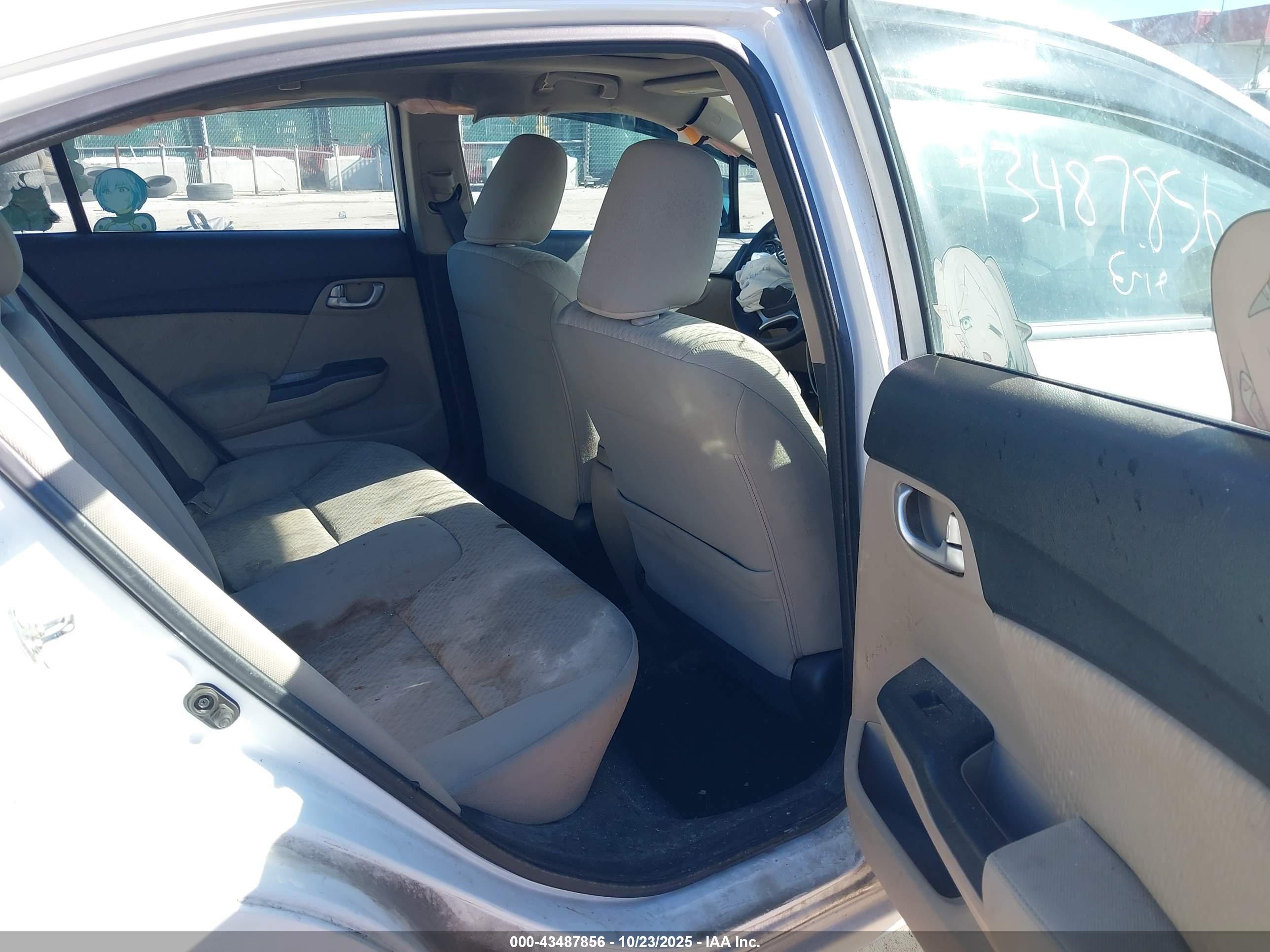 HONDA CIVIC image 8
