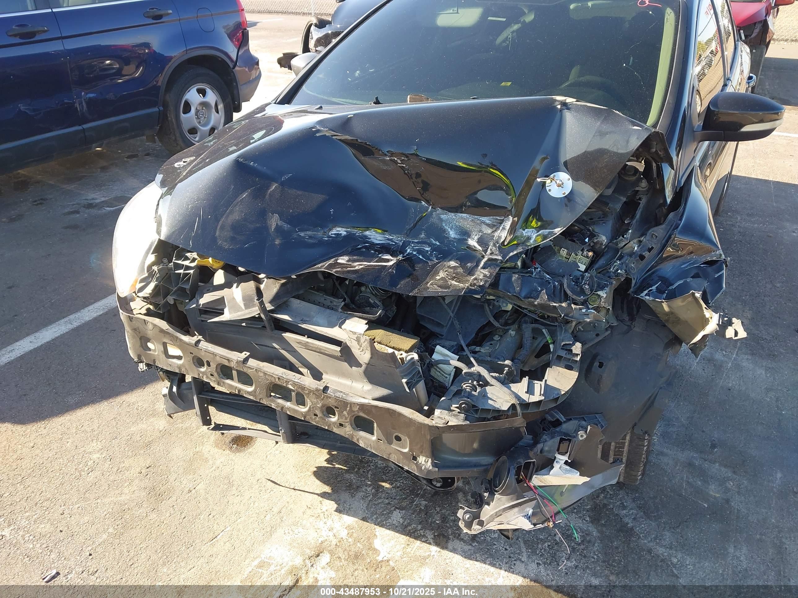FORD FOCUS image 6