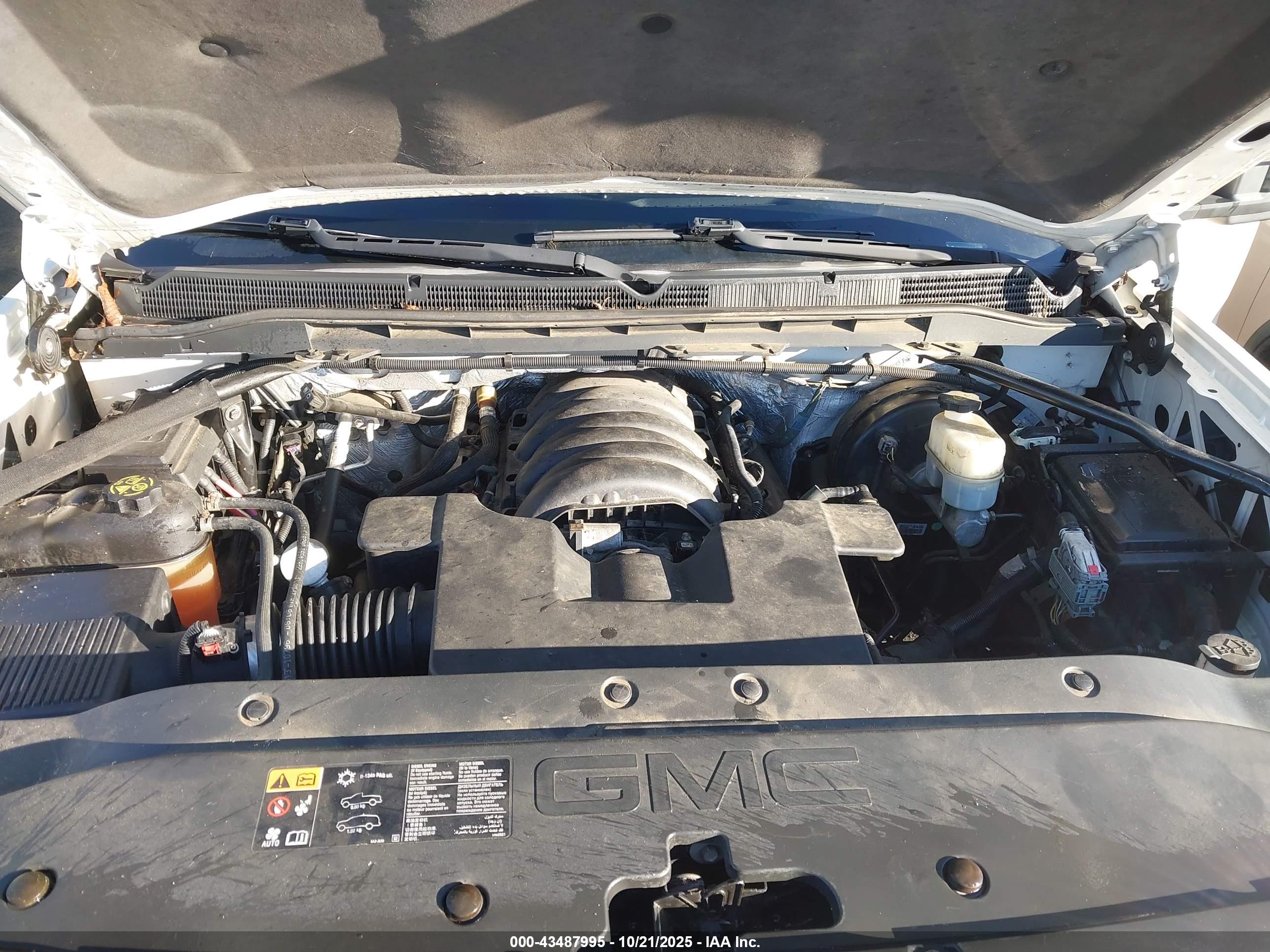 GMC SIERRA image 10