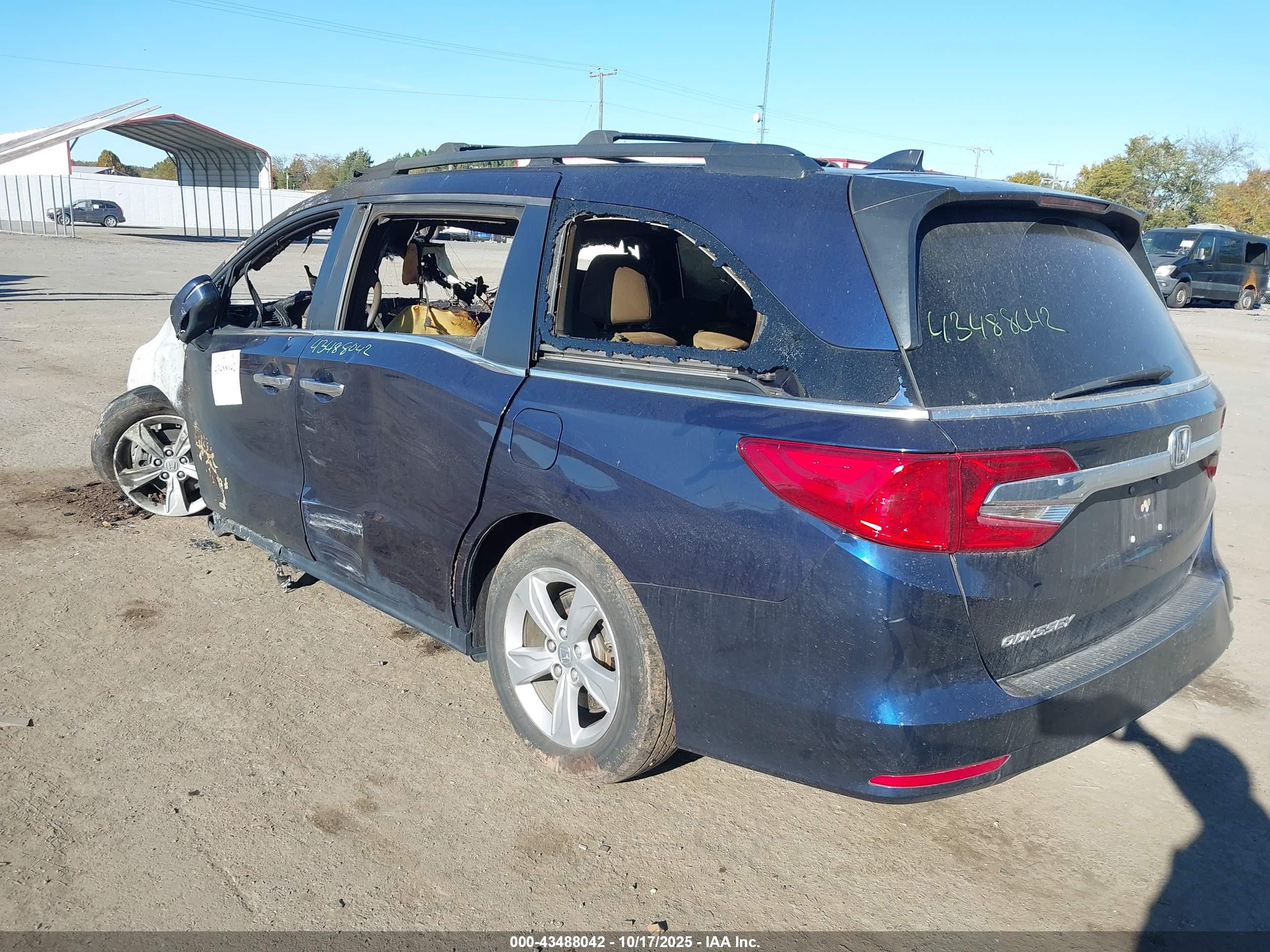 HONDA ODYSSEY image 3