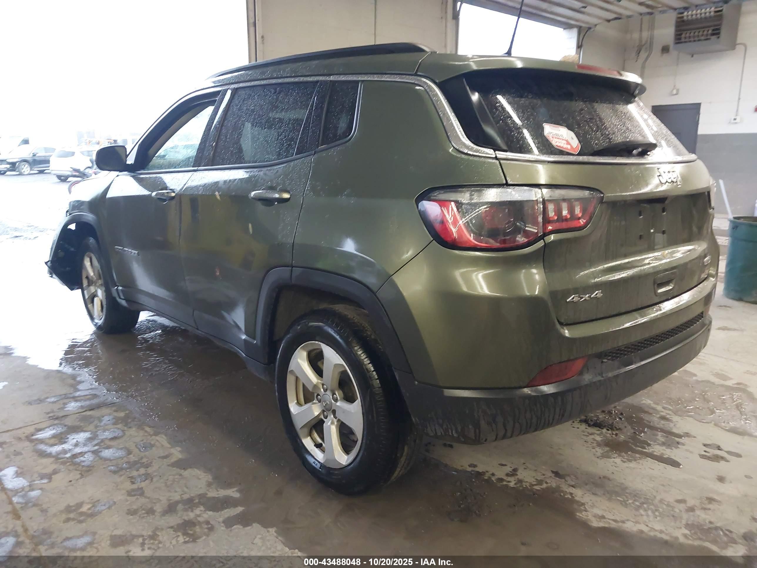 JEEP COMPASS image 3