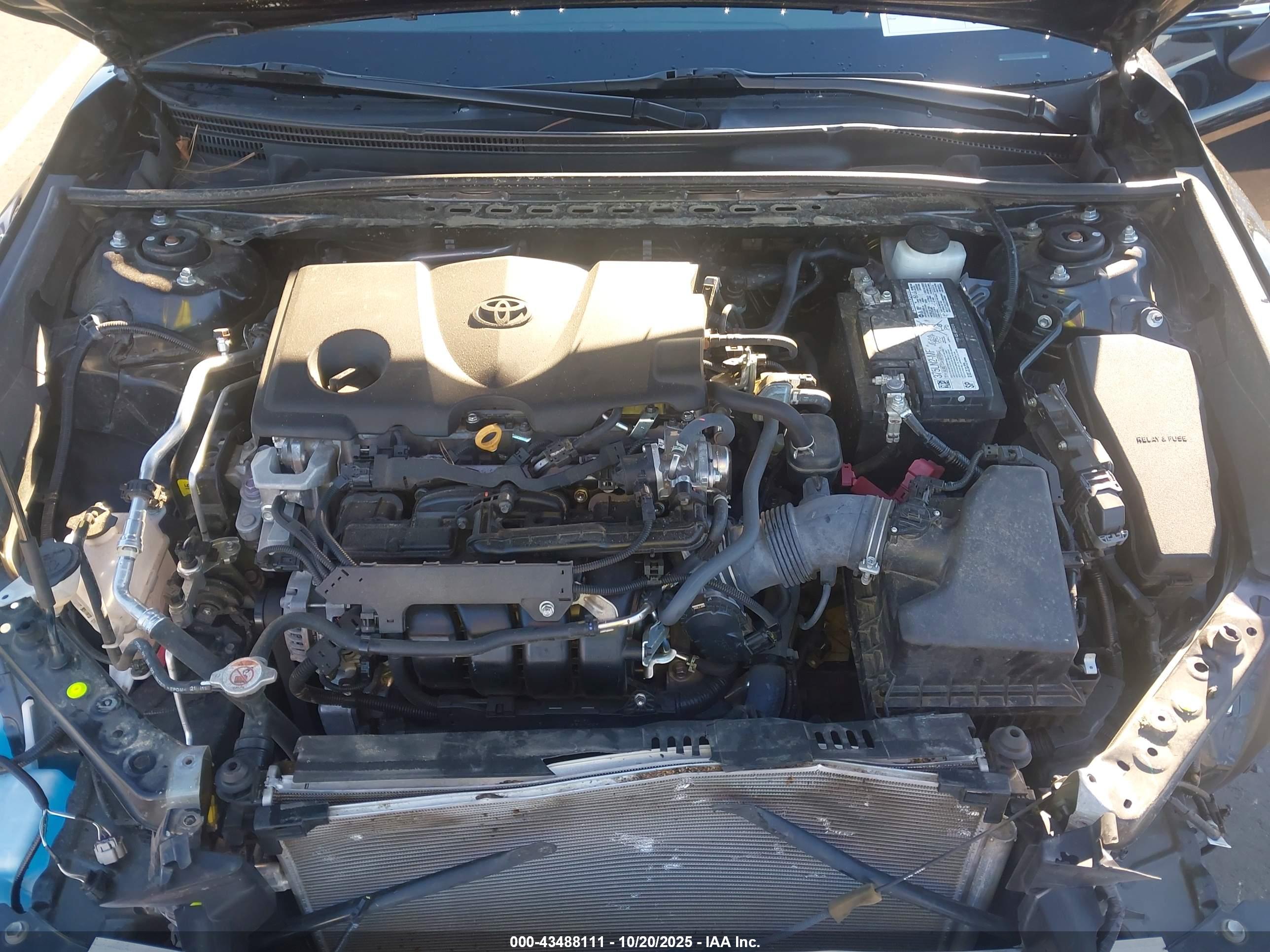 TOYOTA CAMRY image 10