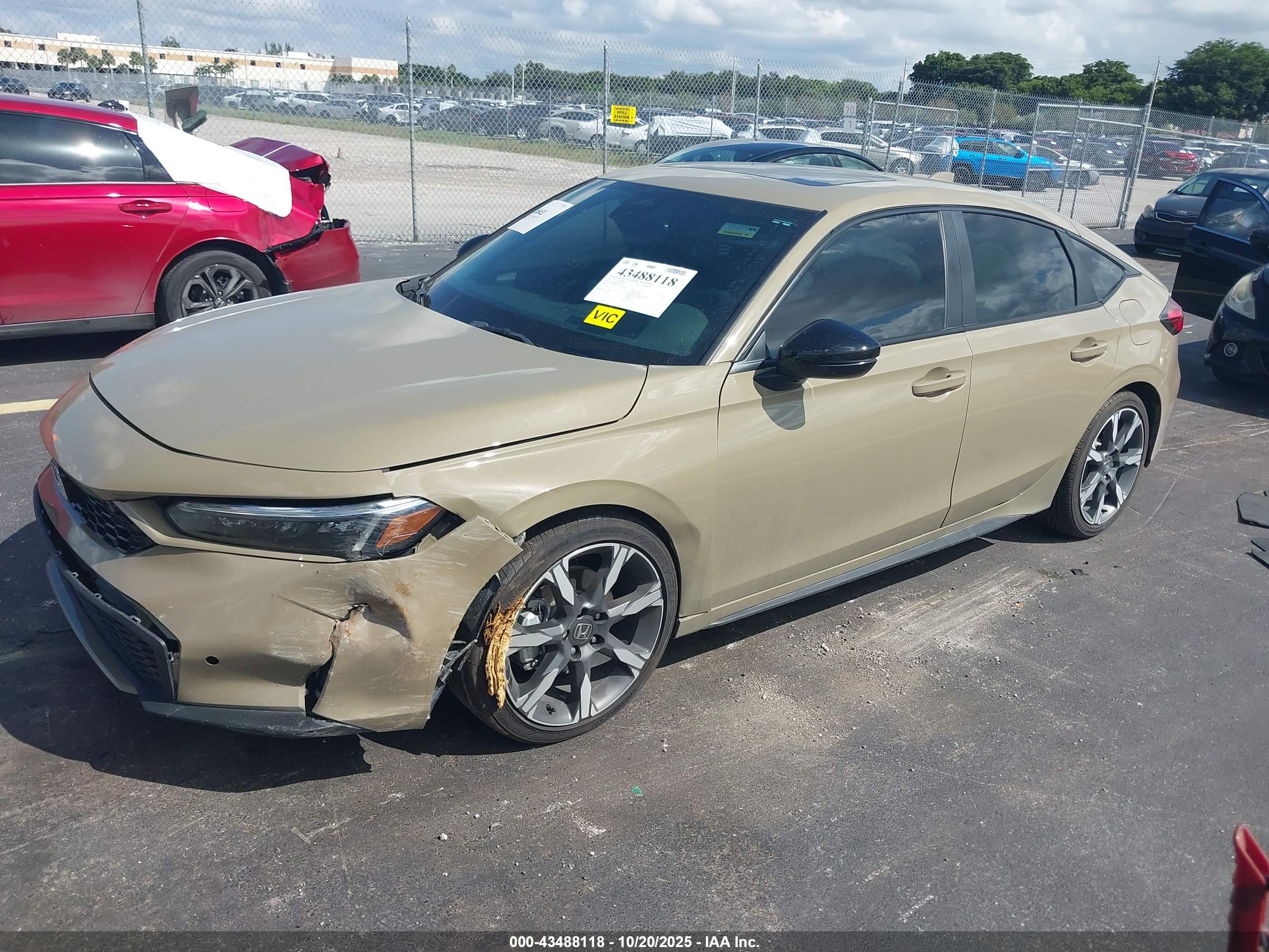 HONDA CIVIC image 2