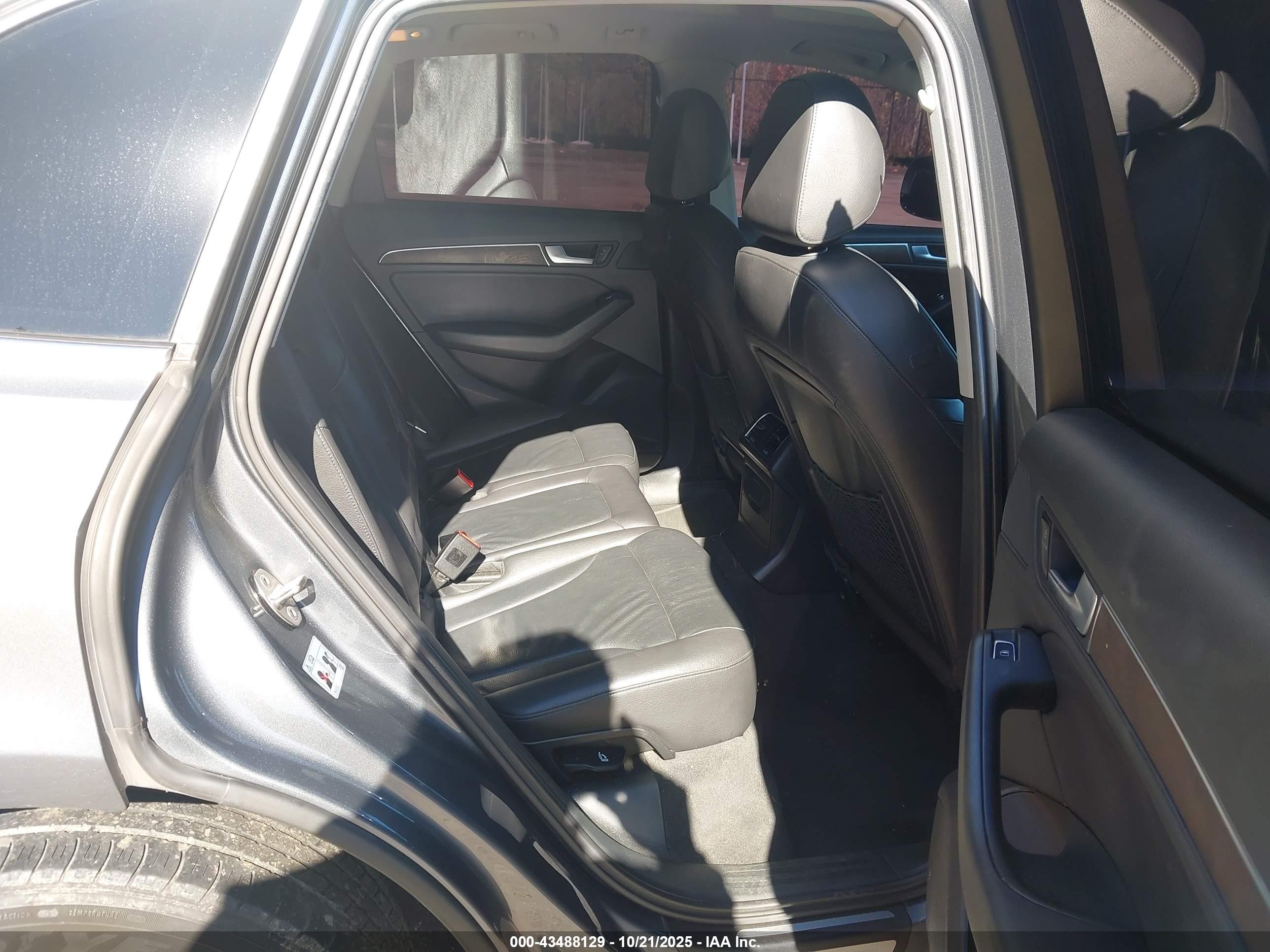 AUDI Q5 image 8