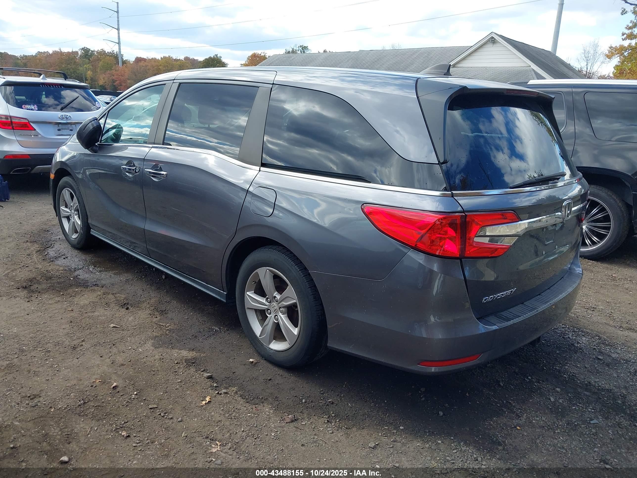 HONDA ODYSSEY image 3