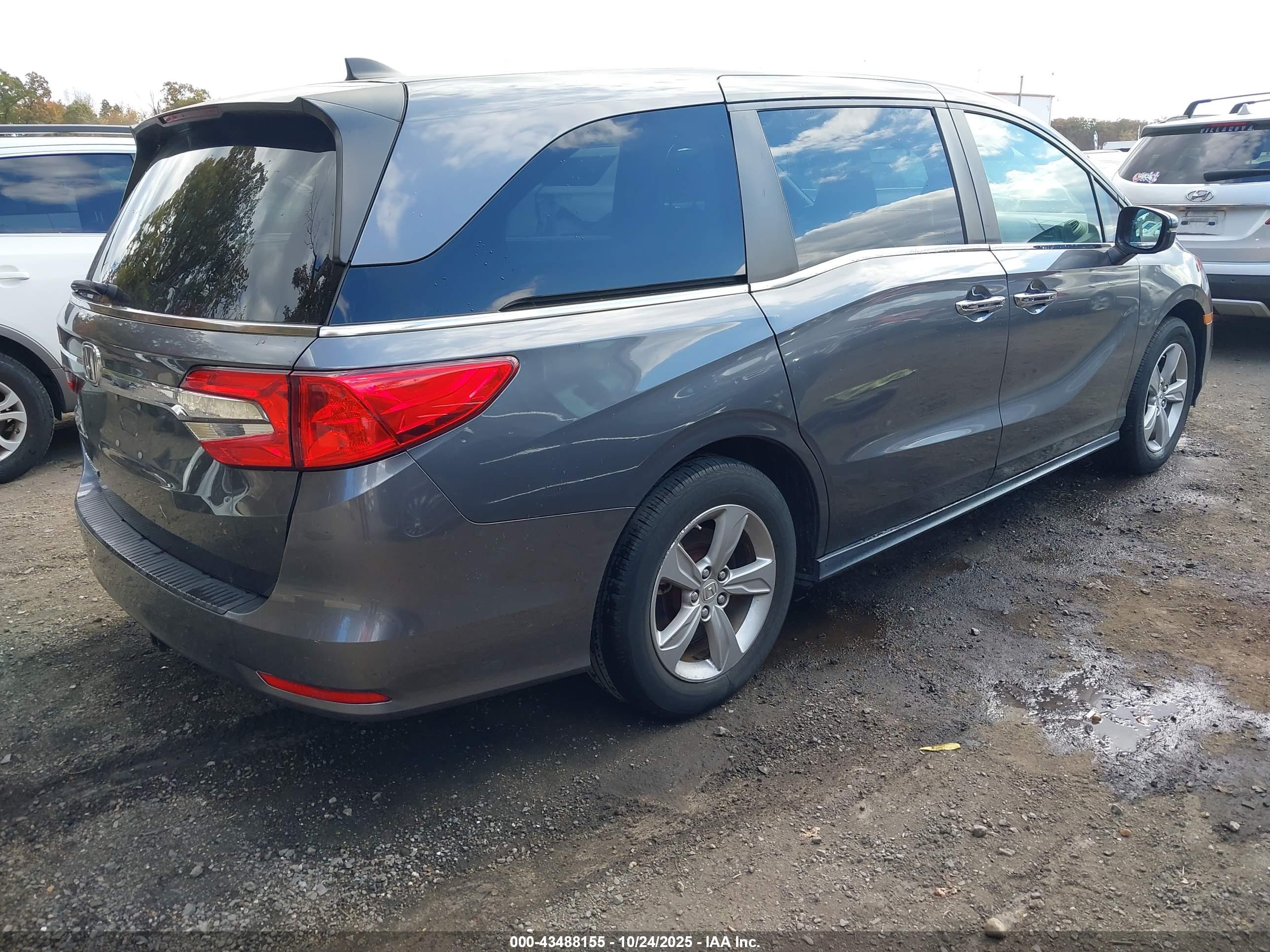 HONDA ODYSSEY image 4