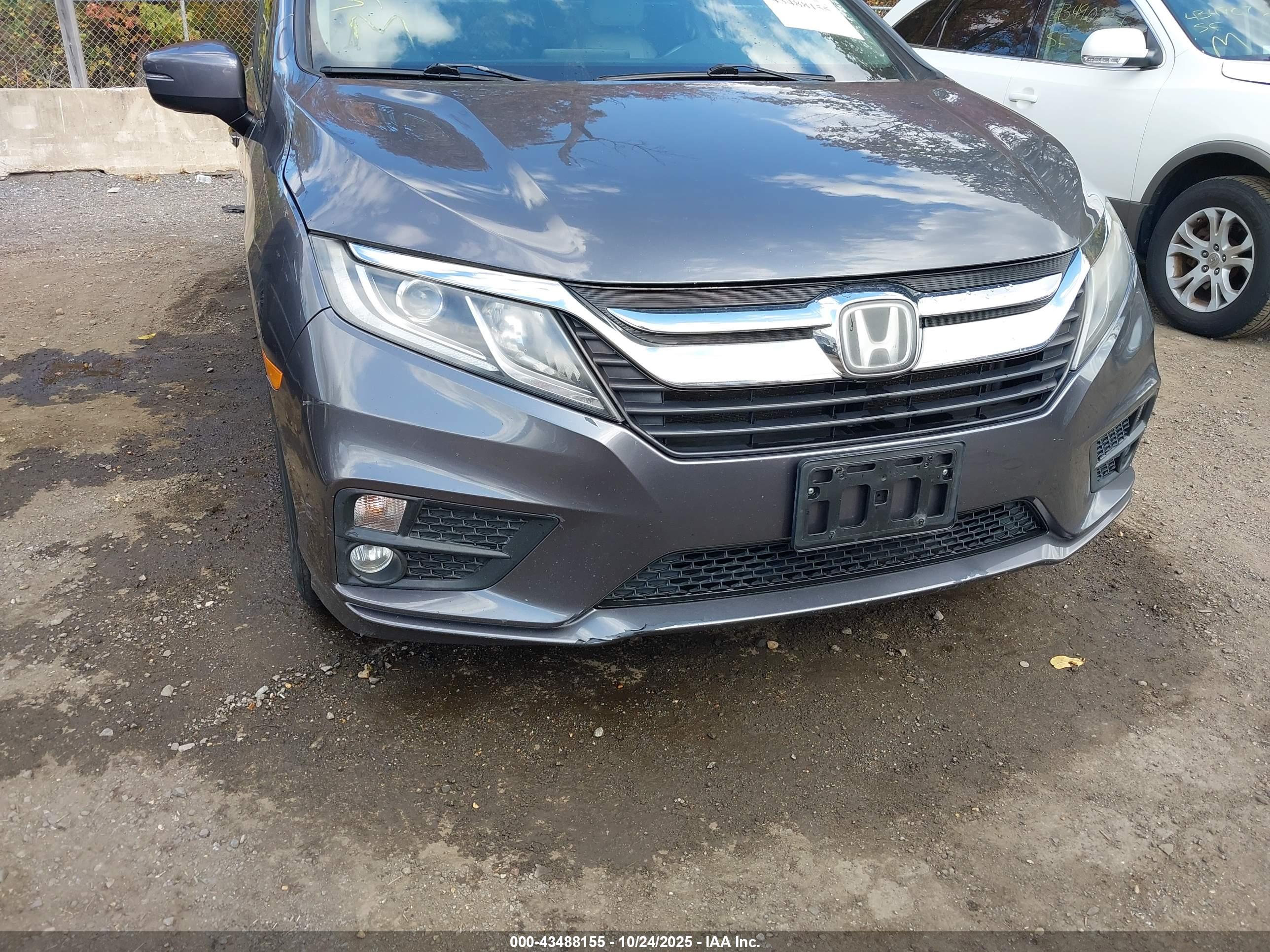 HONDA ODYSSEY image 6
