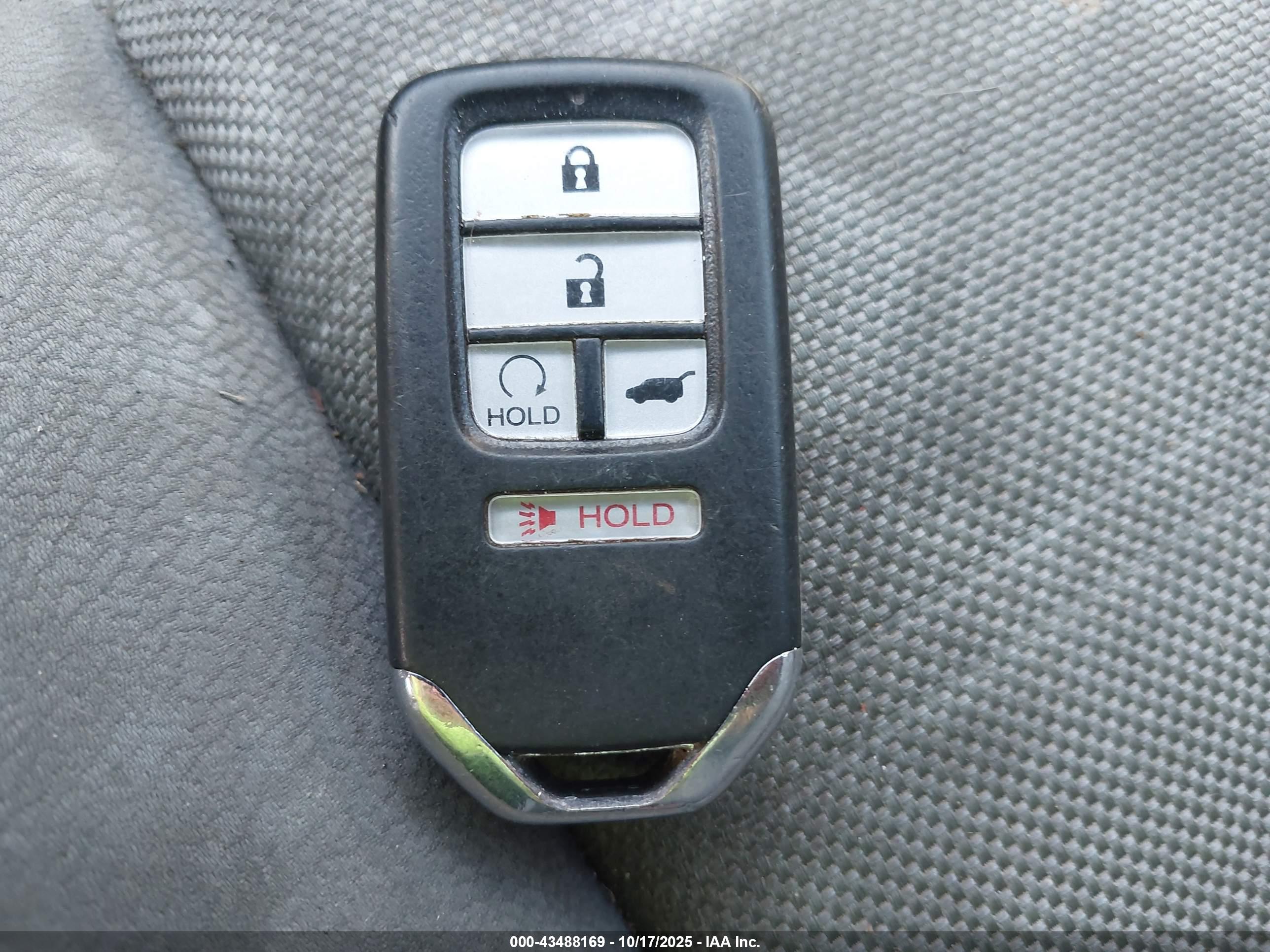 HONDA CR-V image 11