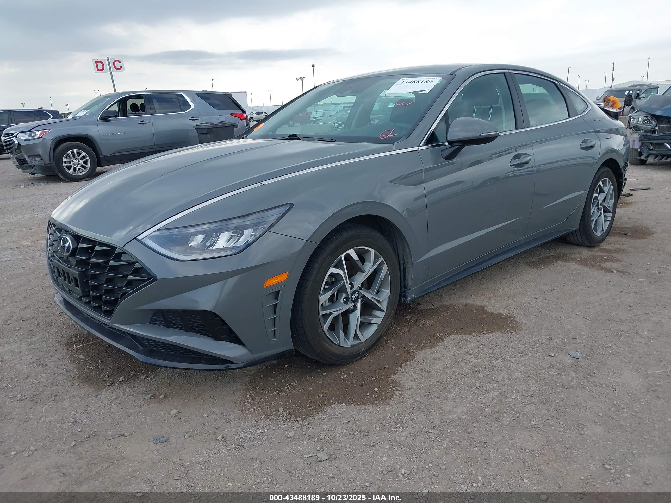 HYUNDAI SONATA image 2