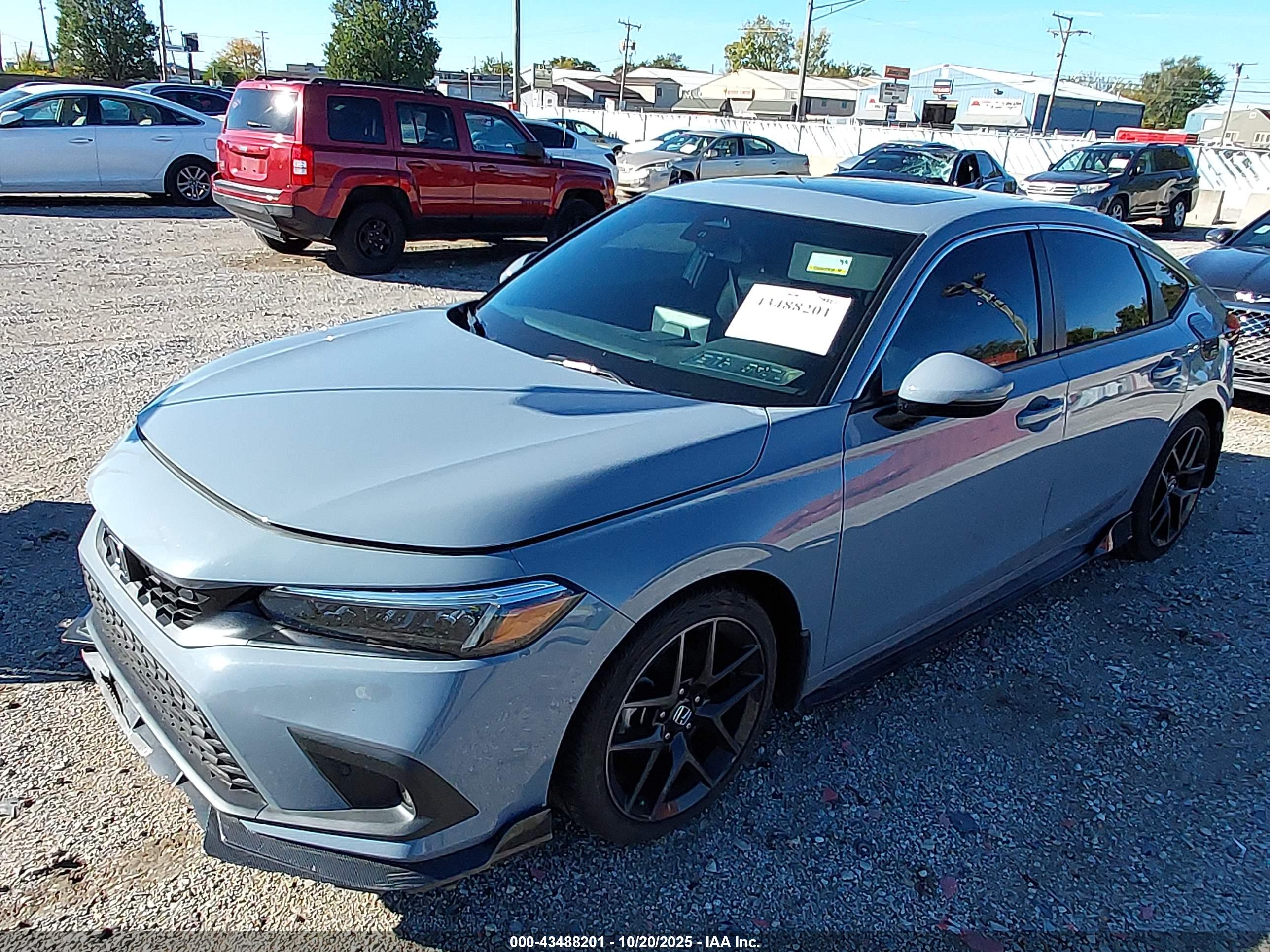 HONDA CIVIC image 2