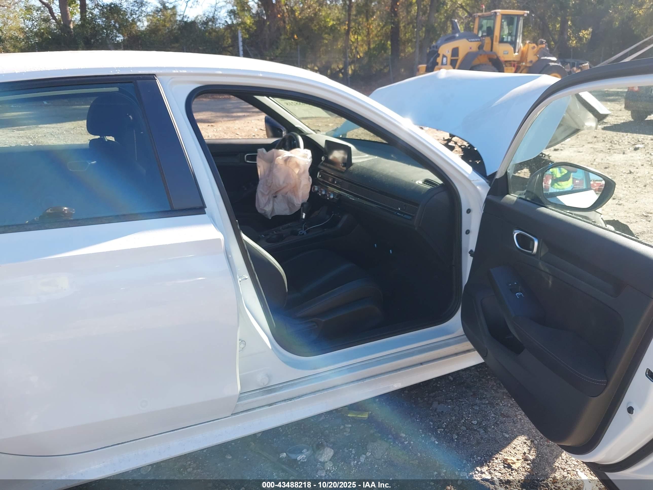 HONDA CIVIC image 5