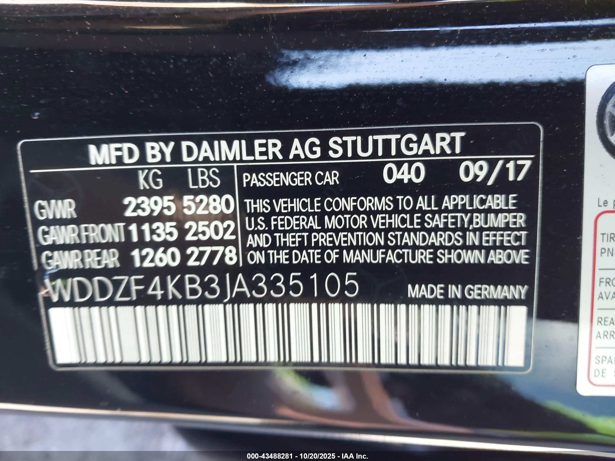 MERCEDES-BENZ E image 9
