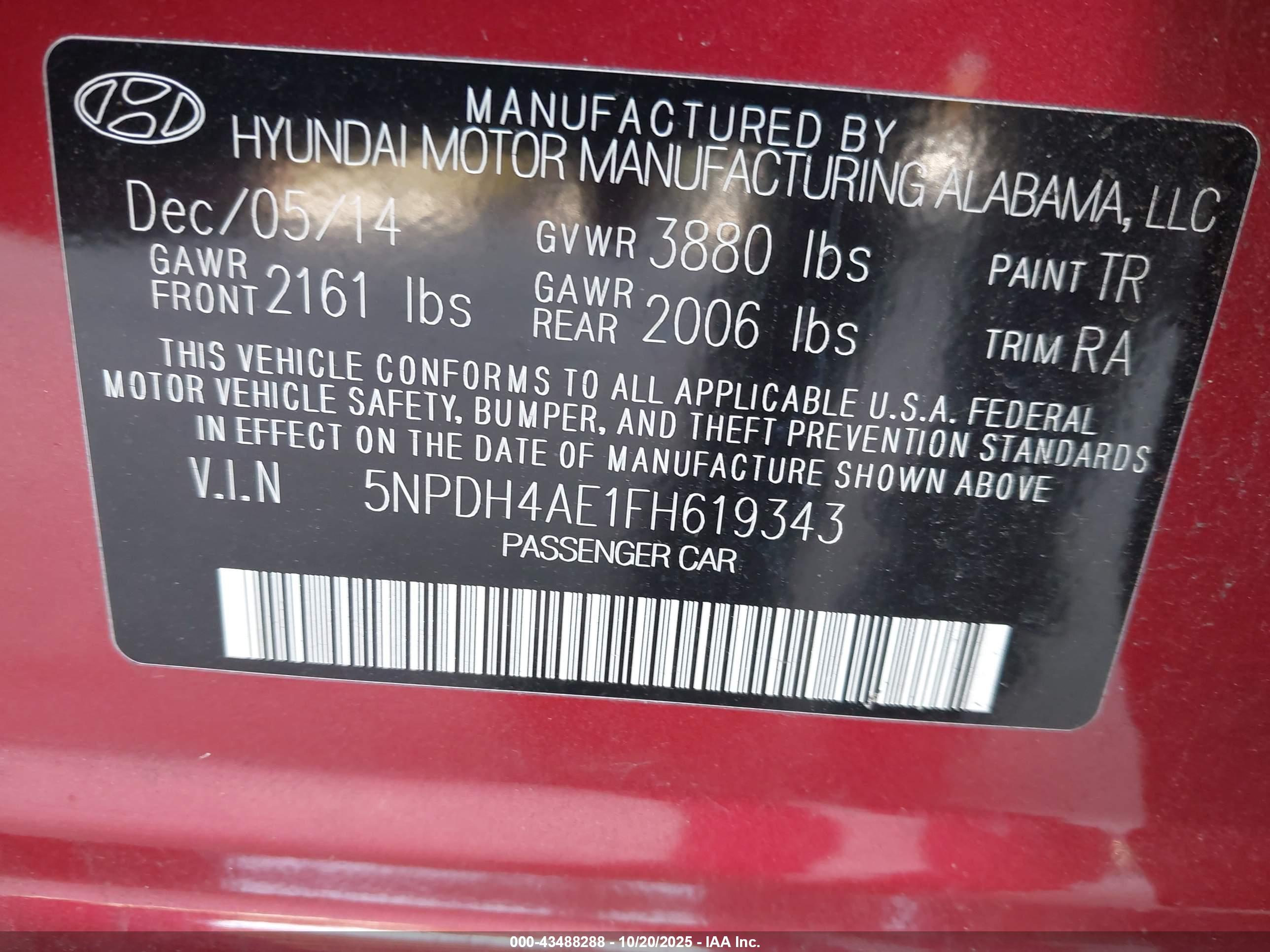 HYUNDAI ELANTRA image 9