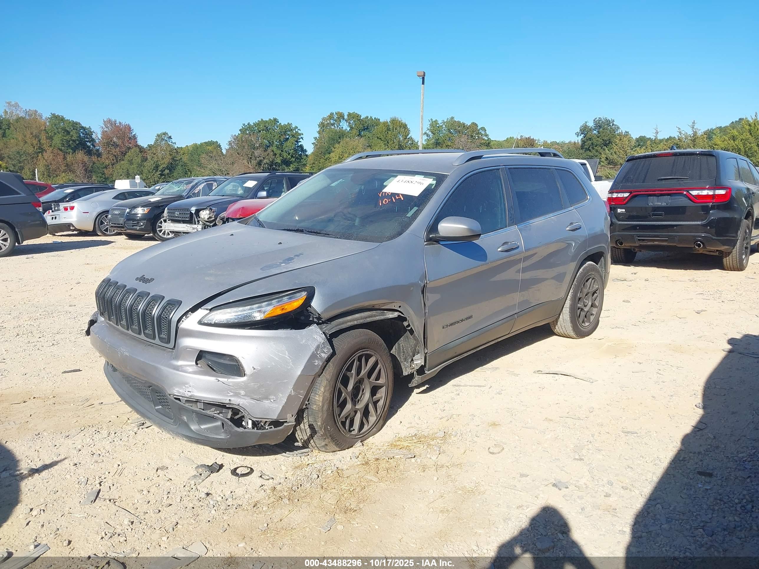 JEEP CHEROKEE image 2