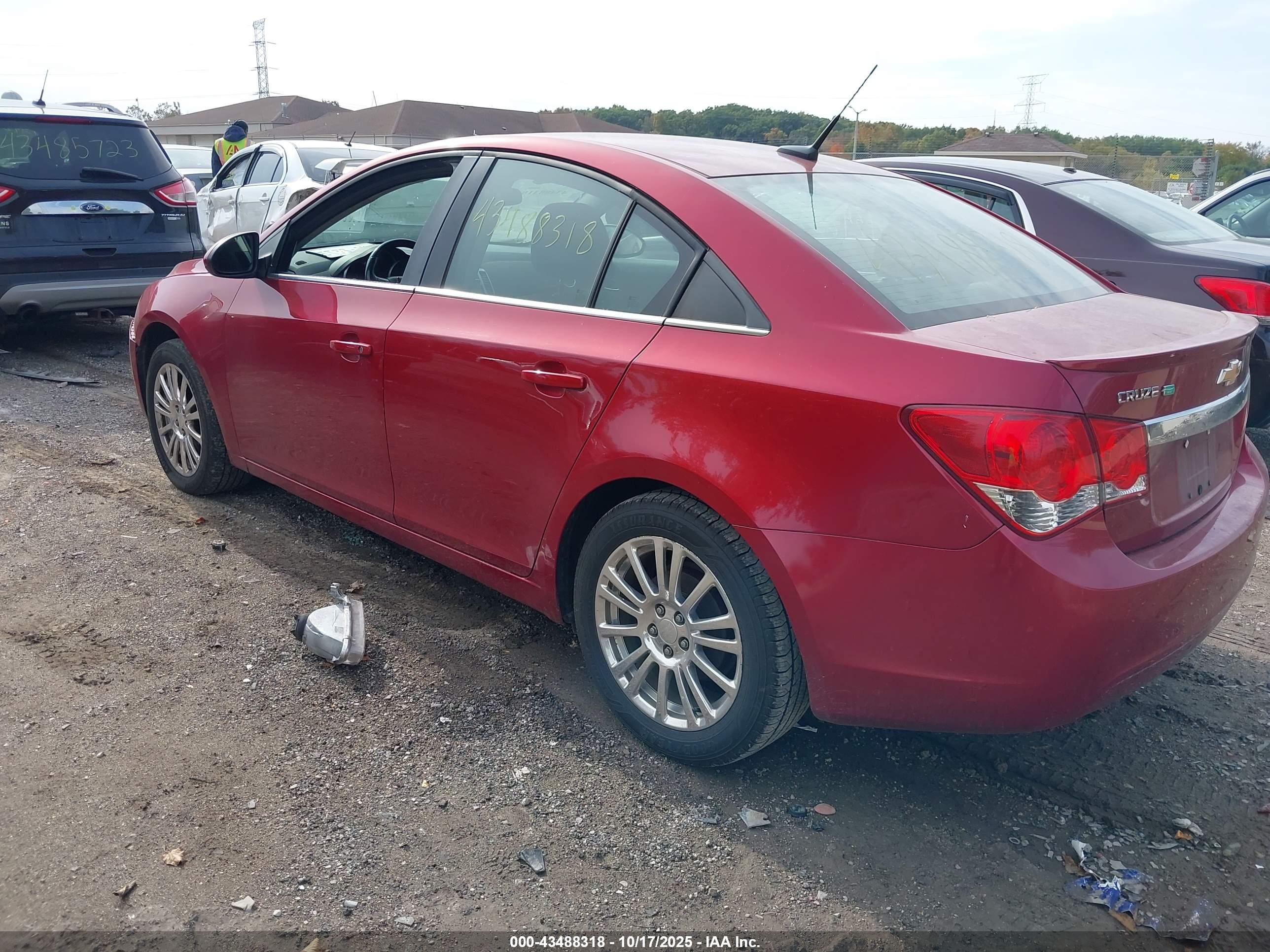 CHEVROLET CRUZE image 3
