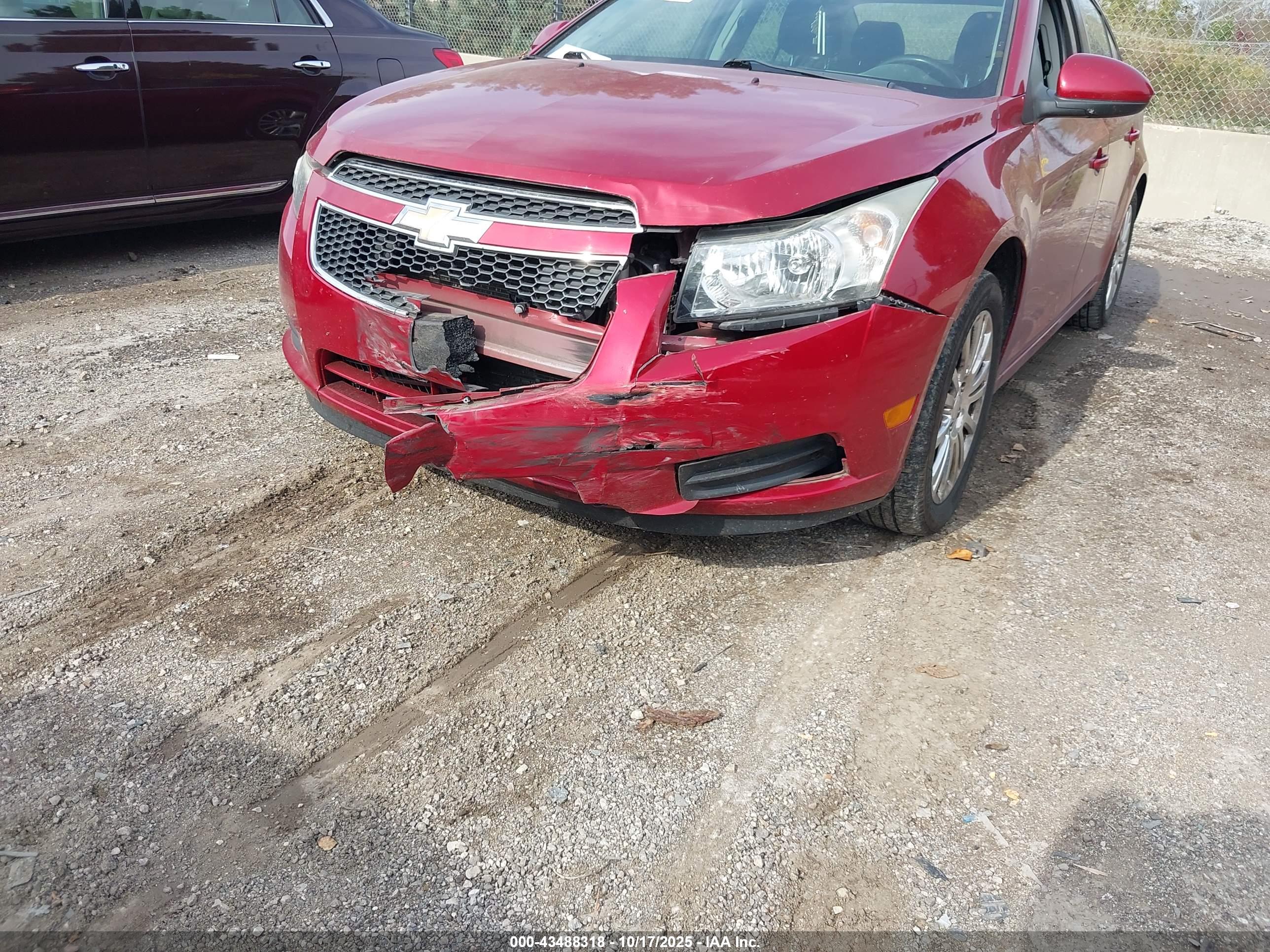CHEVROLET CRUZE image 6