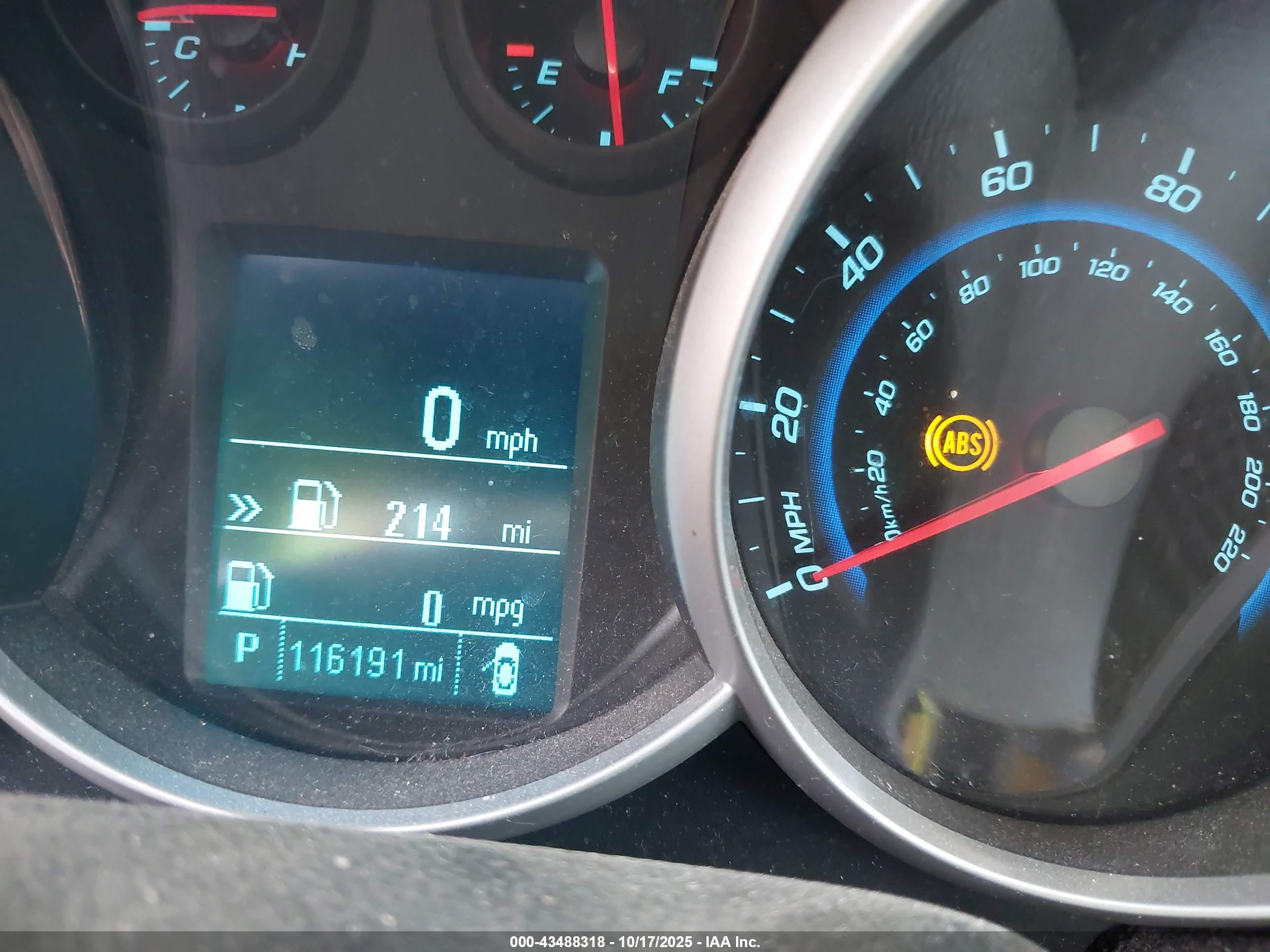 CHEVROLET CRUZE image 7