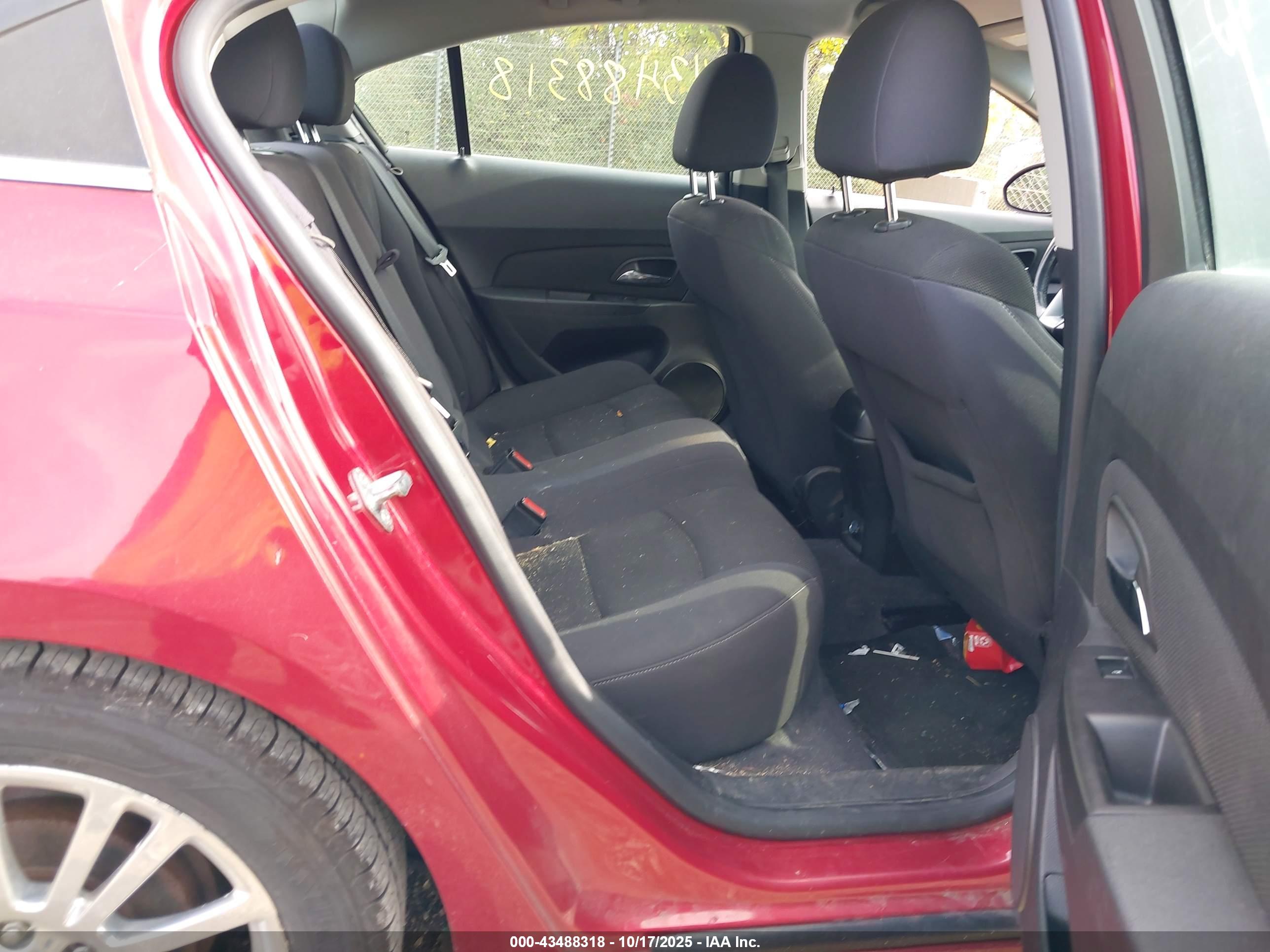 CHEVROLET CRUZE image 8