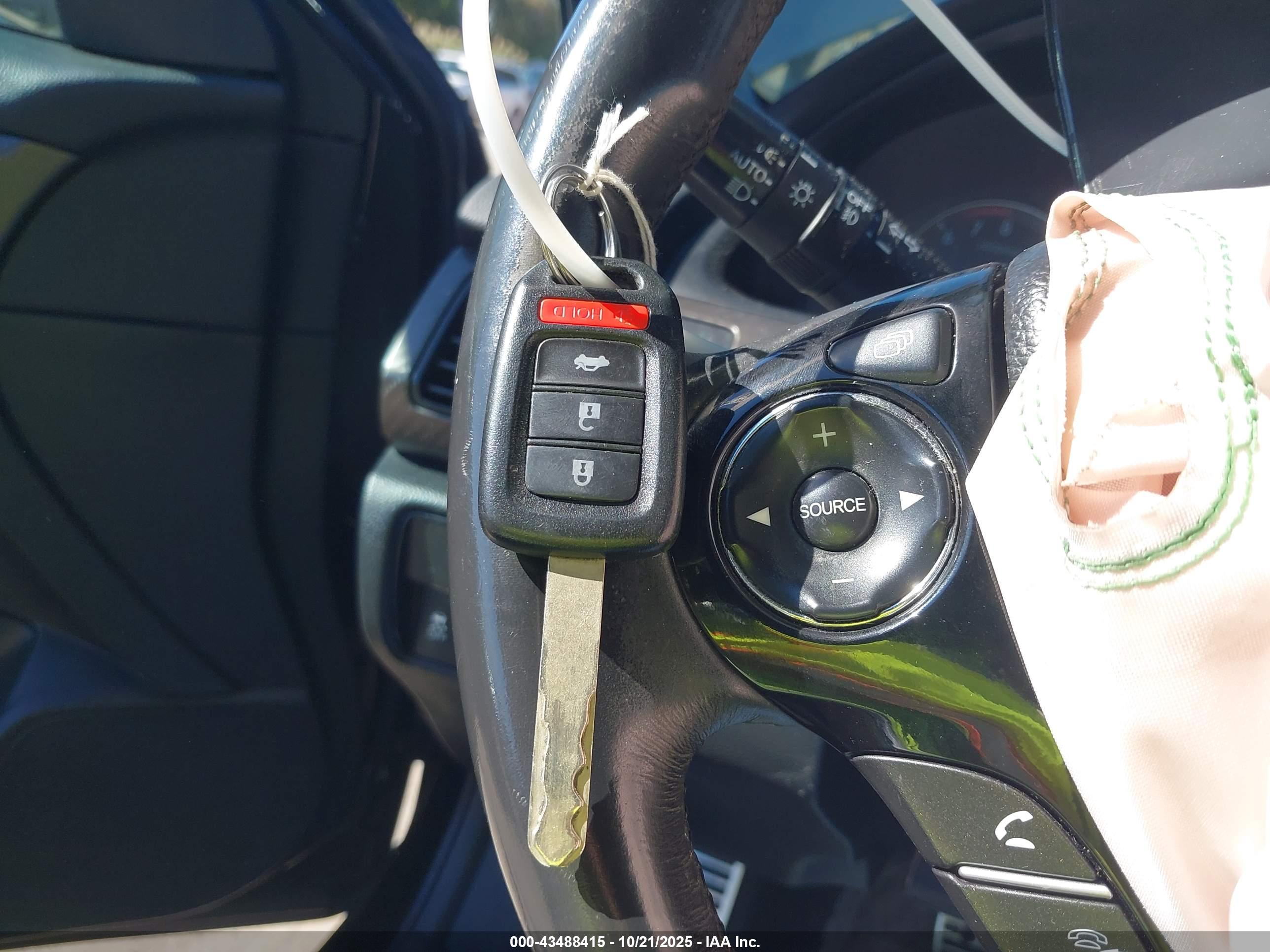 HONDA ACCORD image 11