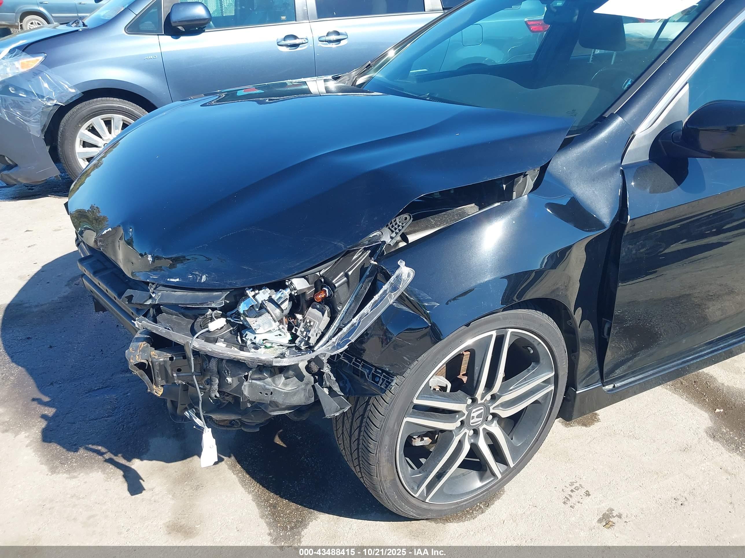 HONDA ACCORD image 6