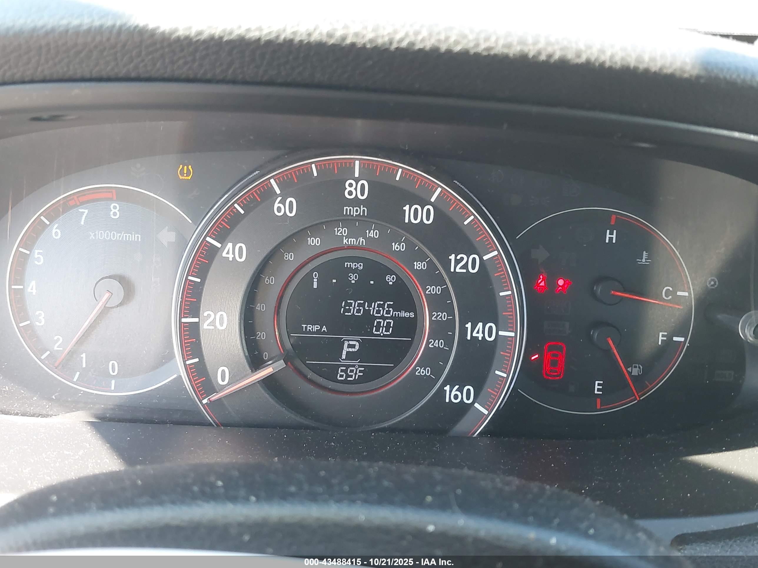 HONDA ACCORD image 7