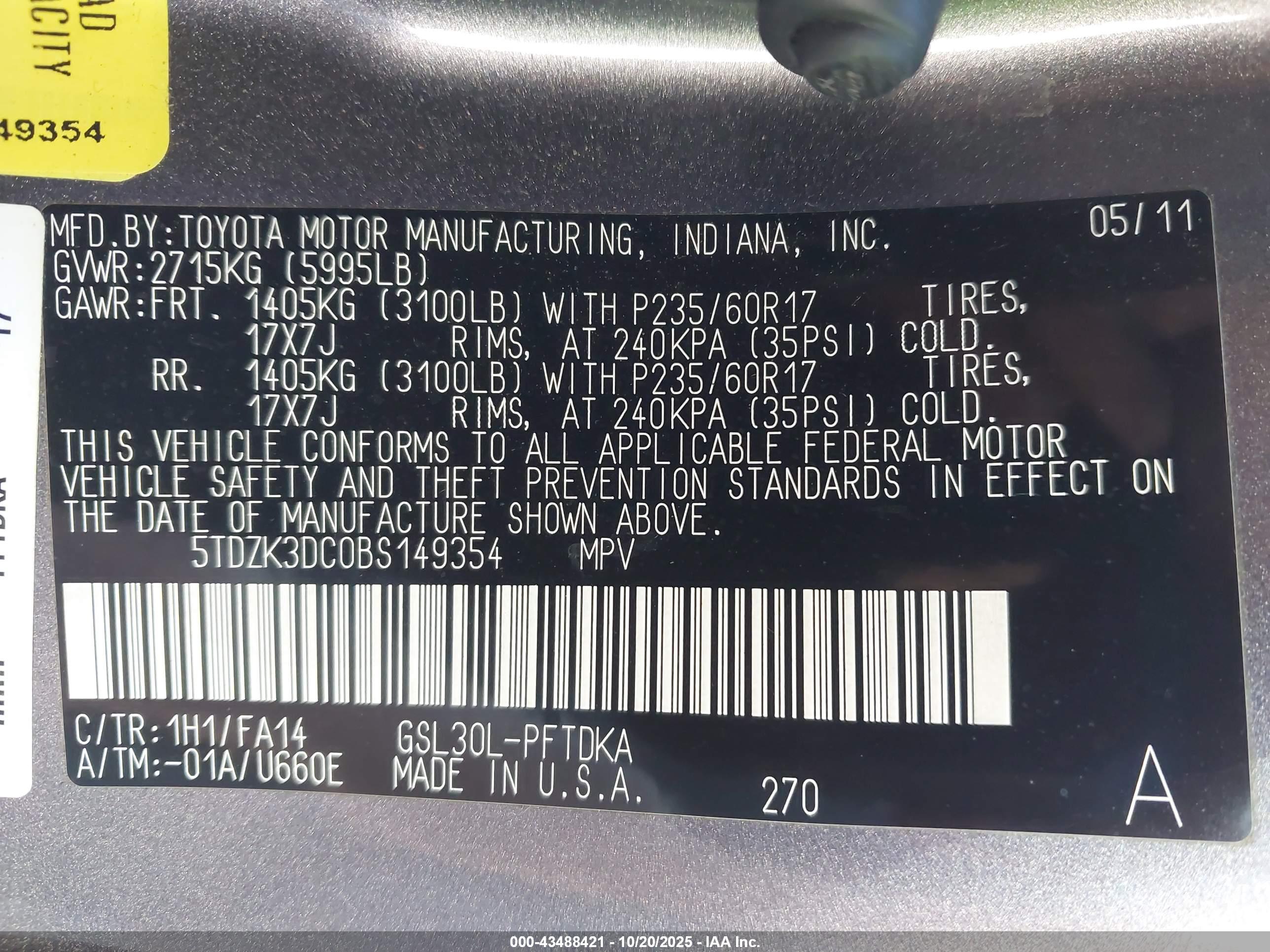TOYOTA SIENNA image 9