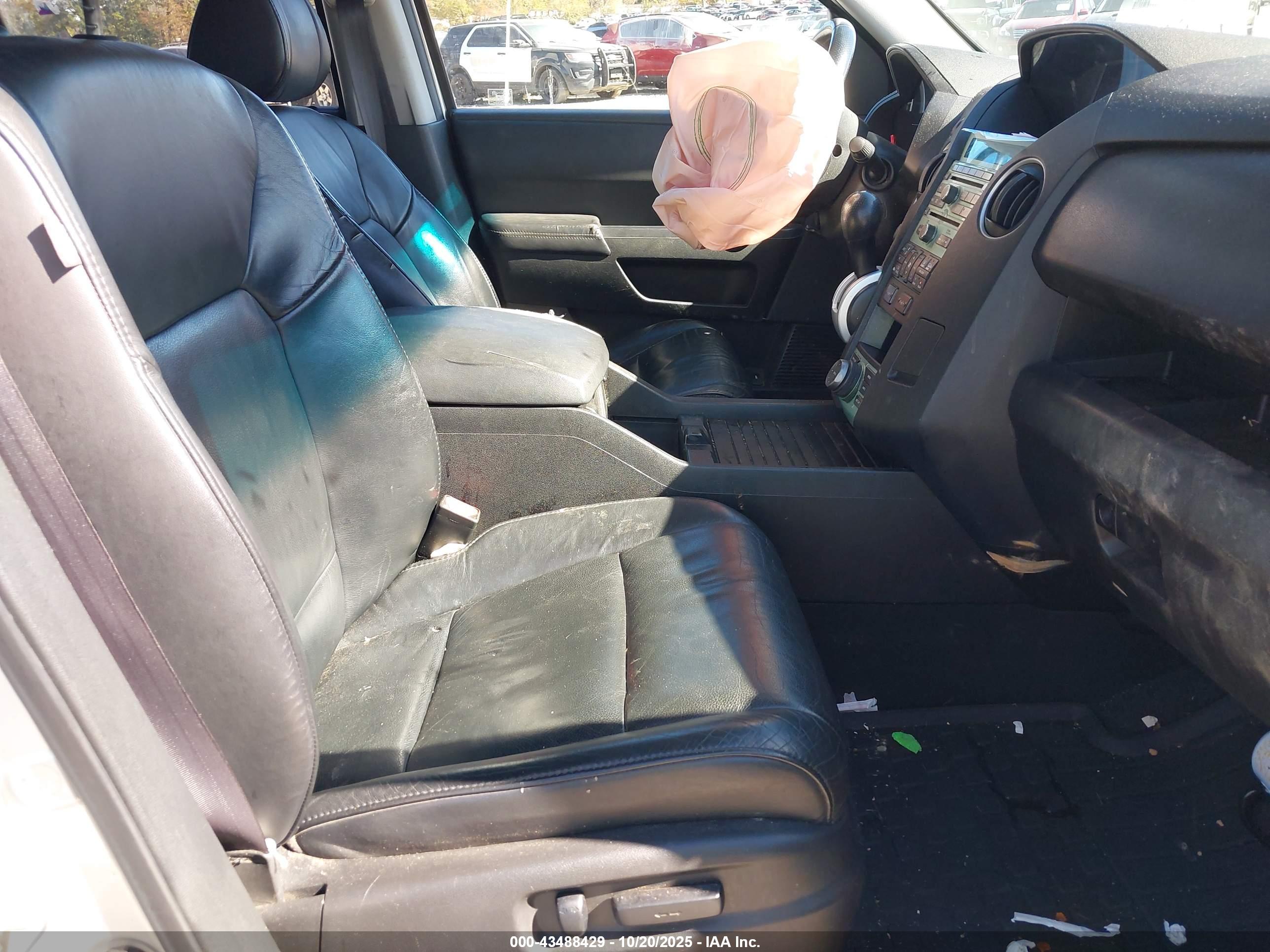 HONDA PILOT image 5