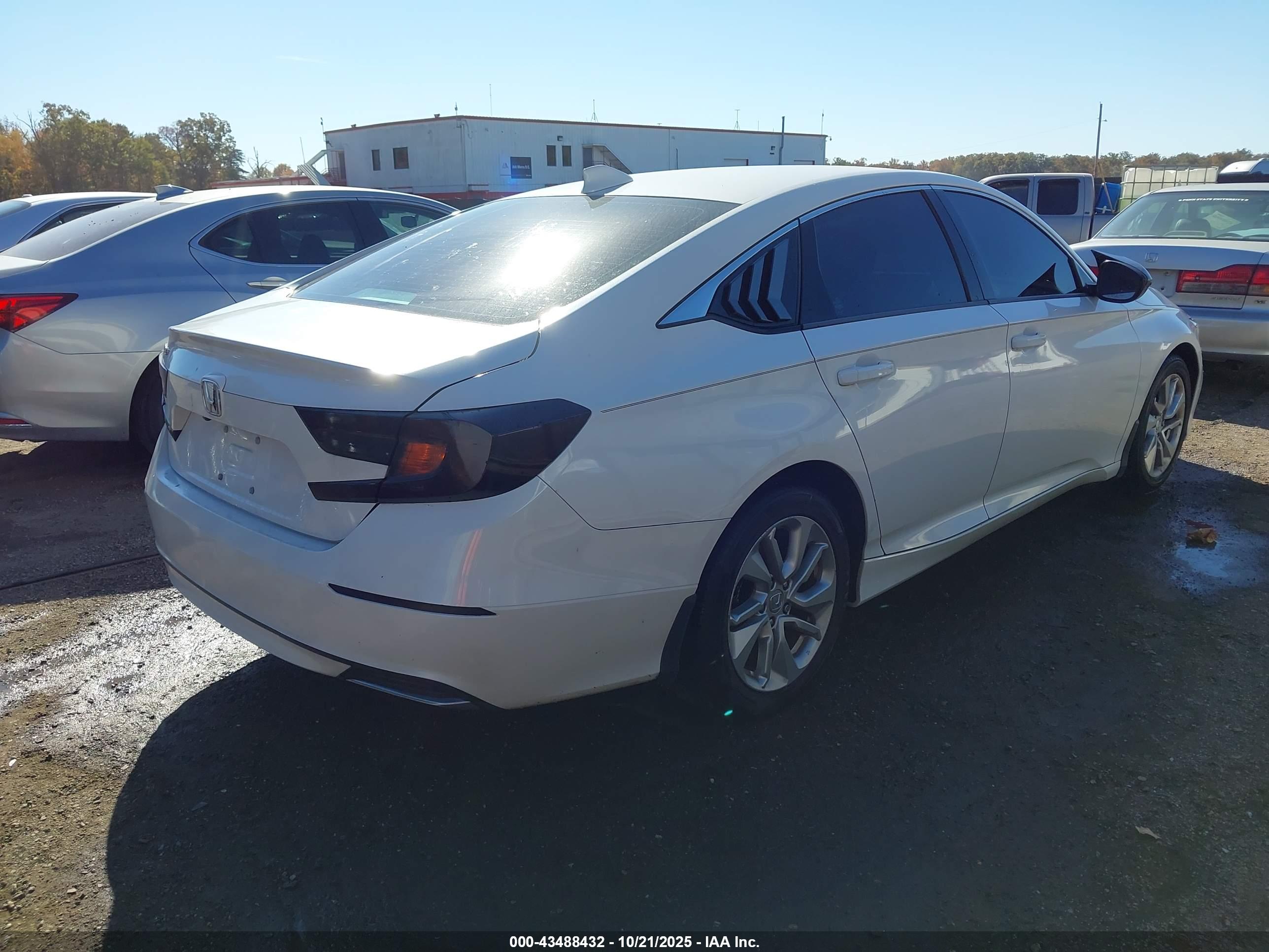 HONDA ACCORD image 4