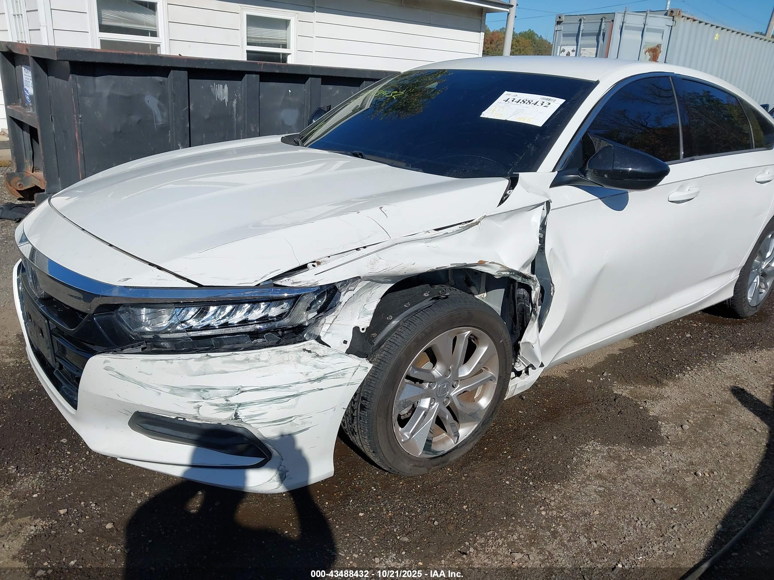 HONDA ACCORD image 6