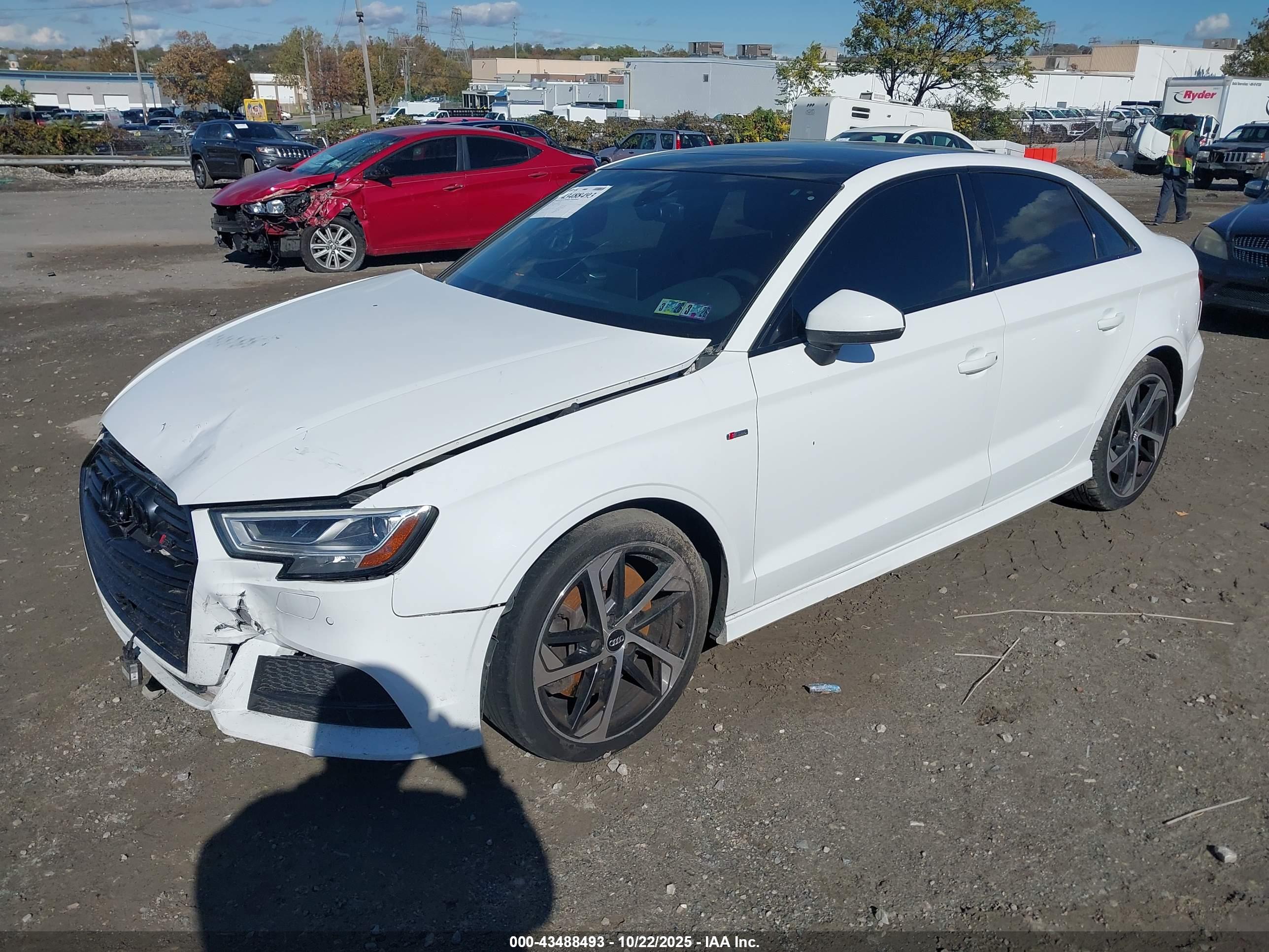 AUDI A3 image 2