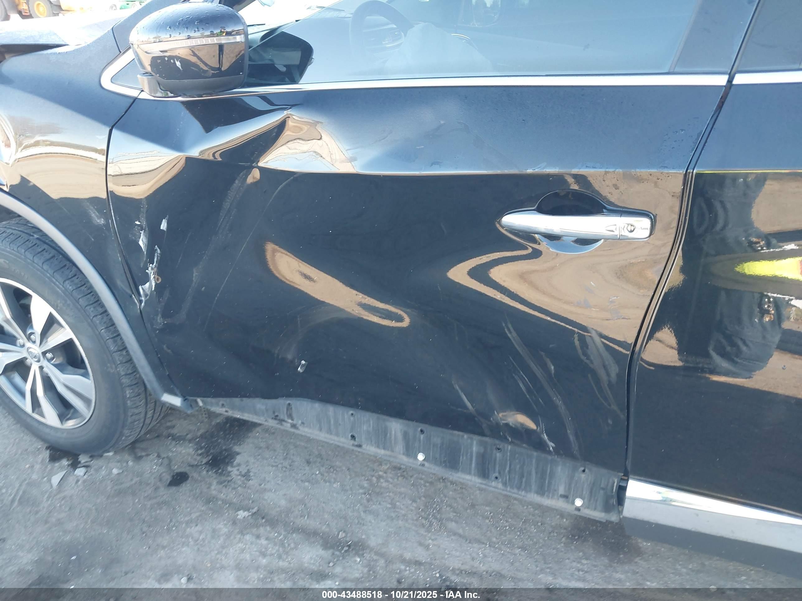 NISSAN MURANO image 6