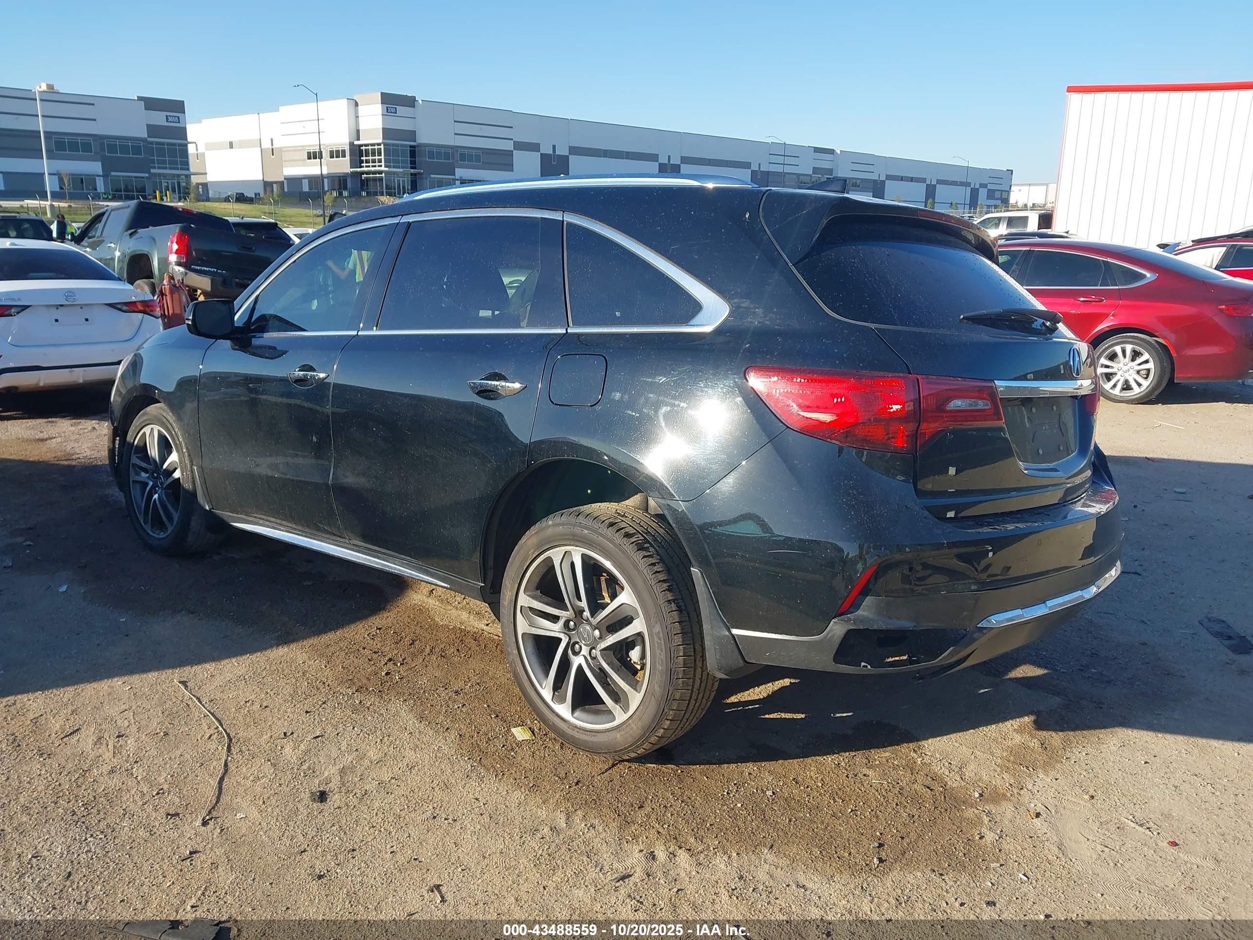 ACURA MDX image 3