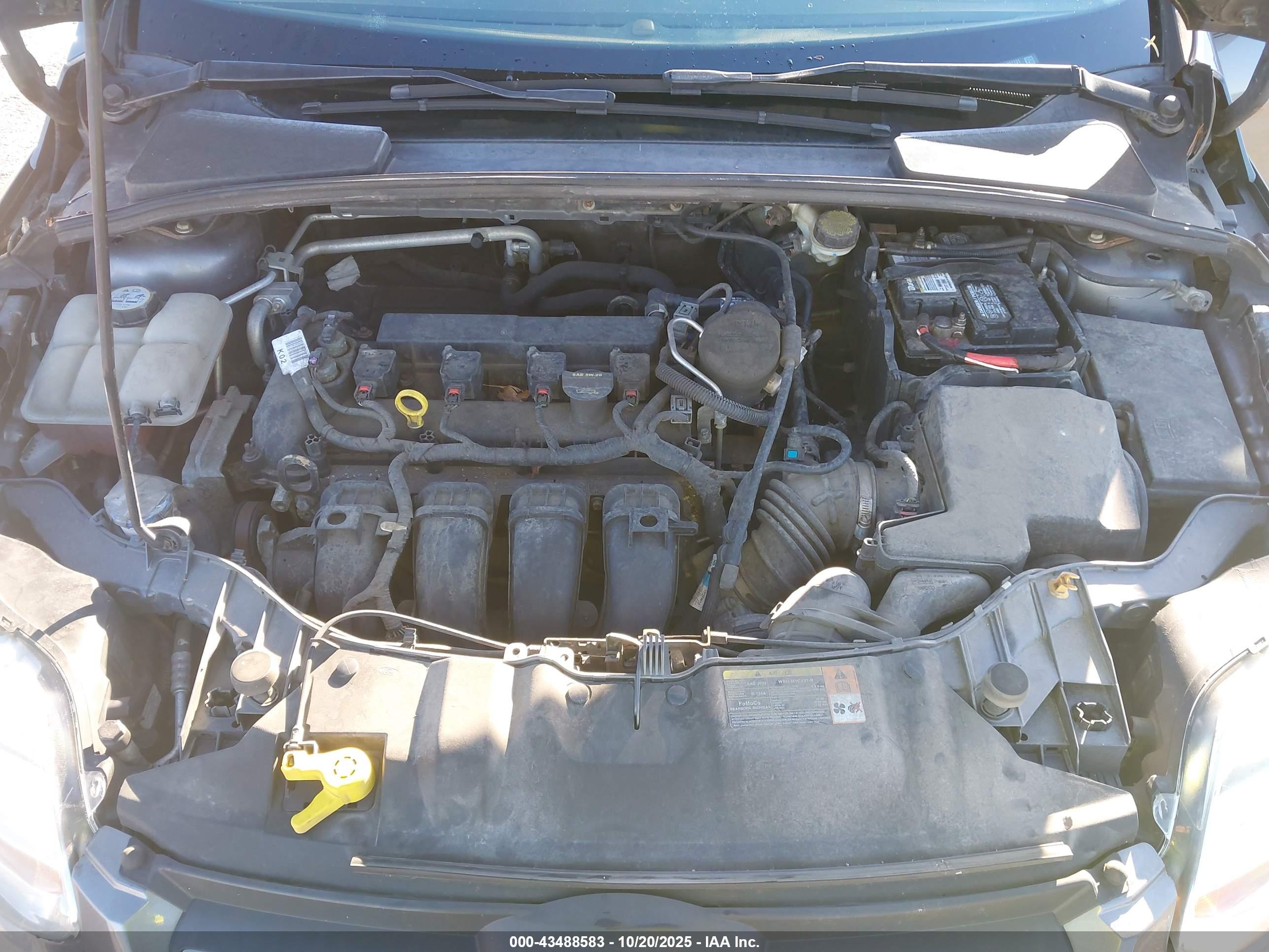 FORD FOCUS image 10