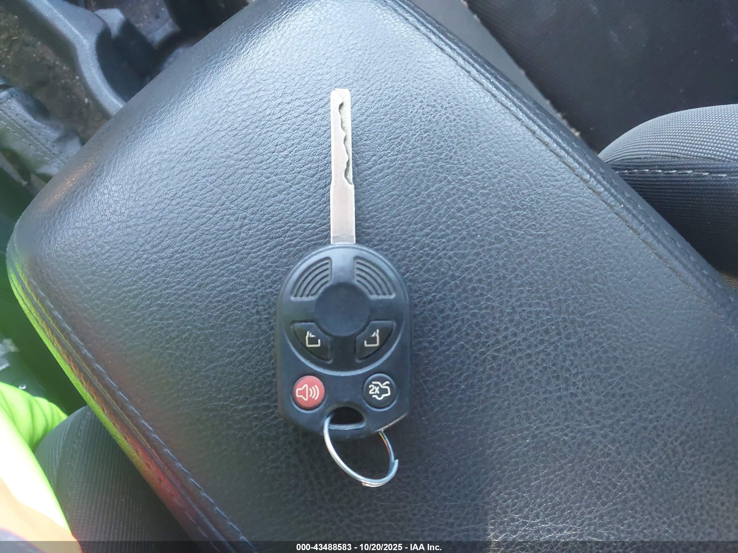 FORD FOCUS image 11