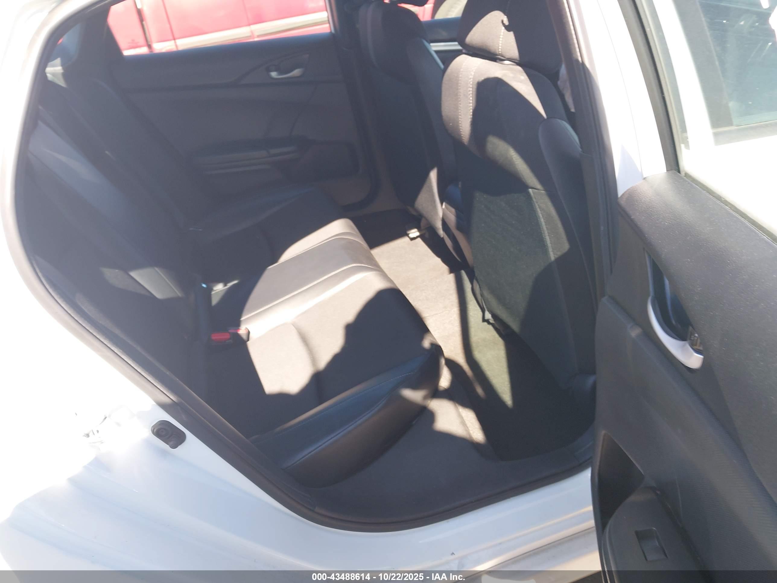 HONDA CIVIC image 8